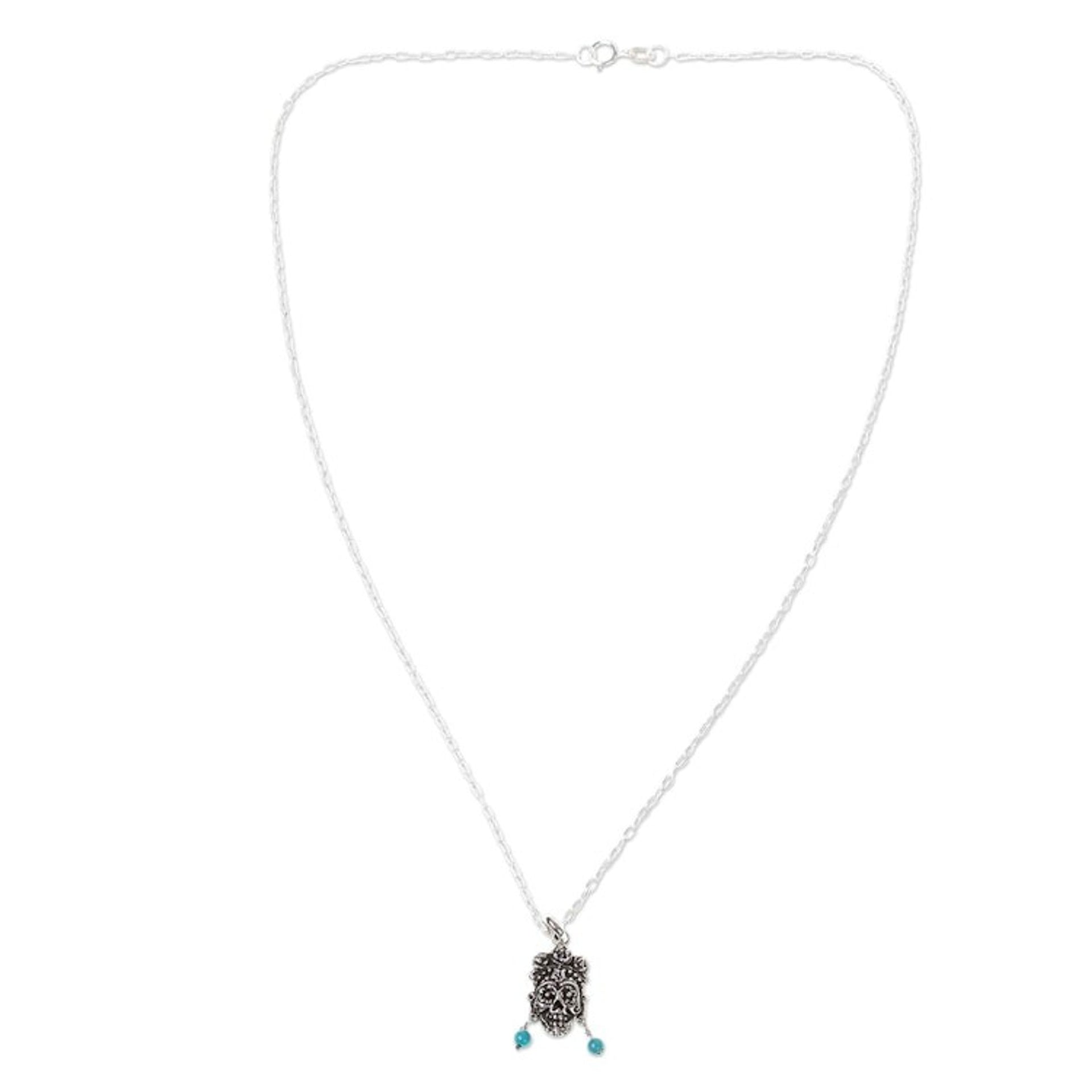 Sterling Pendant Necklace with Turquoise 'Chic Catrina'