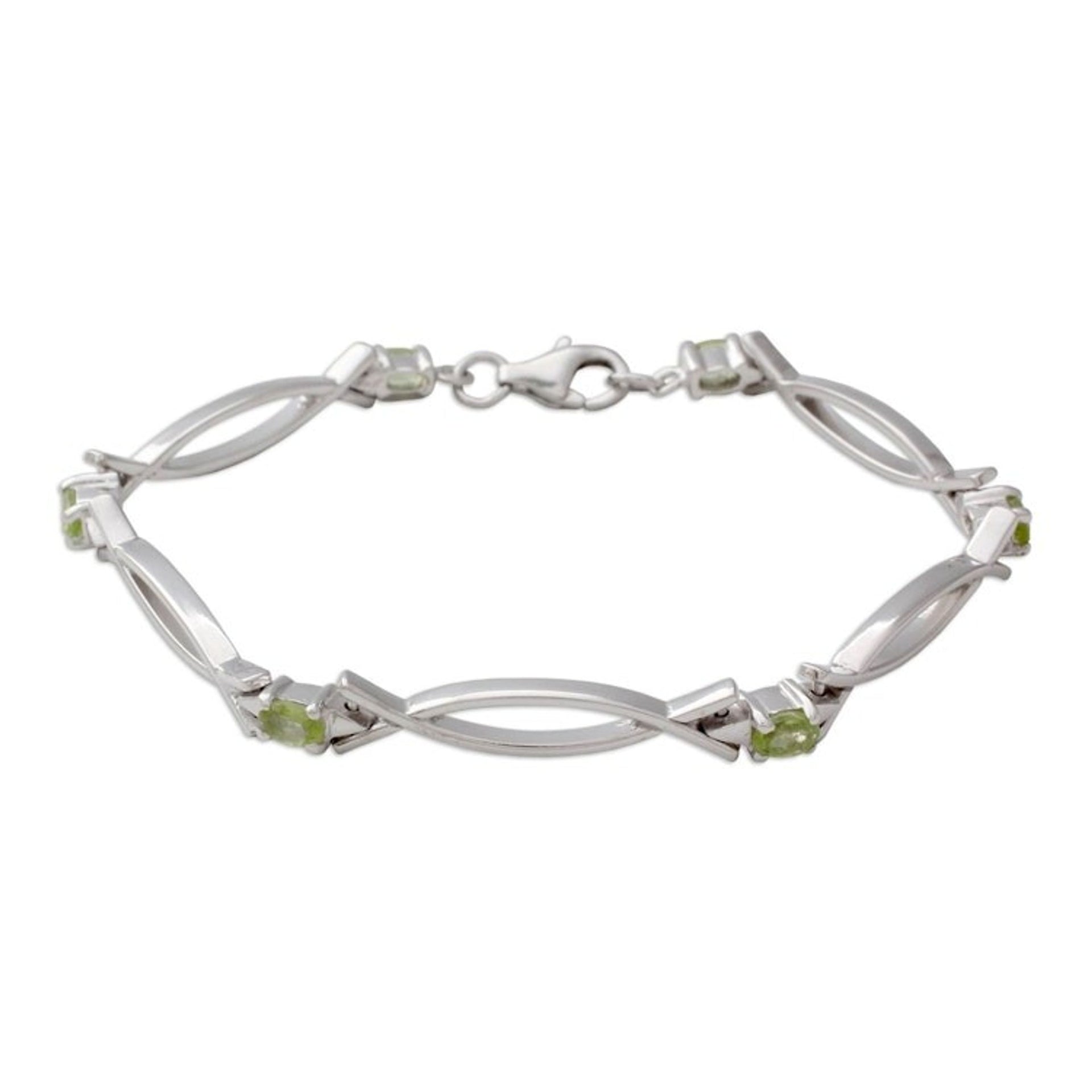 Peridot bracelet 'Modern Grace'