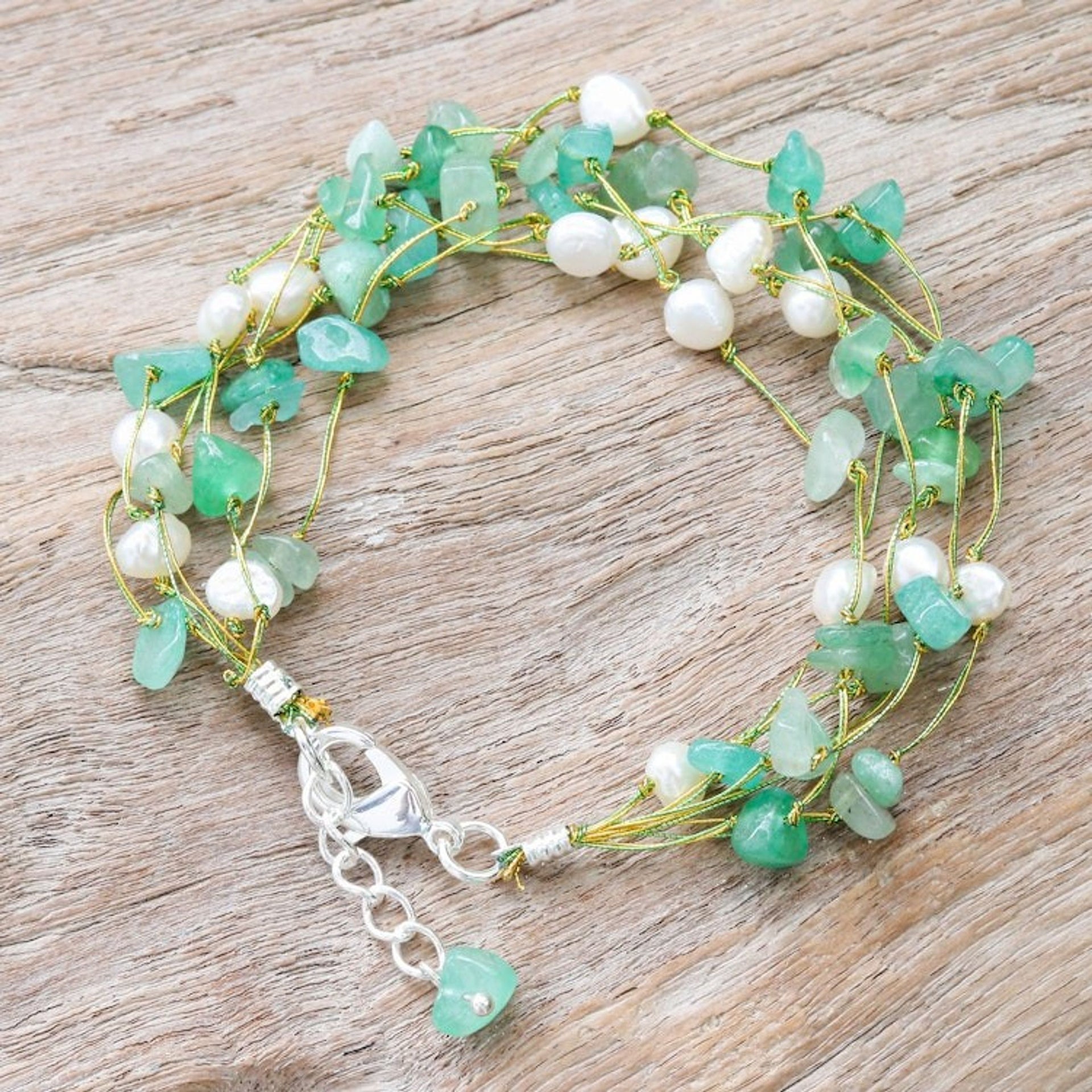 Handmade Aventurine and White Pearl Beaded Strand Bracelet 'Cascade in Mint'