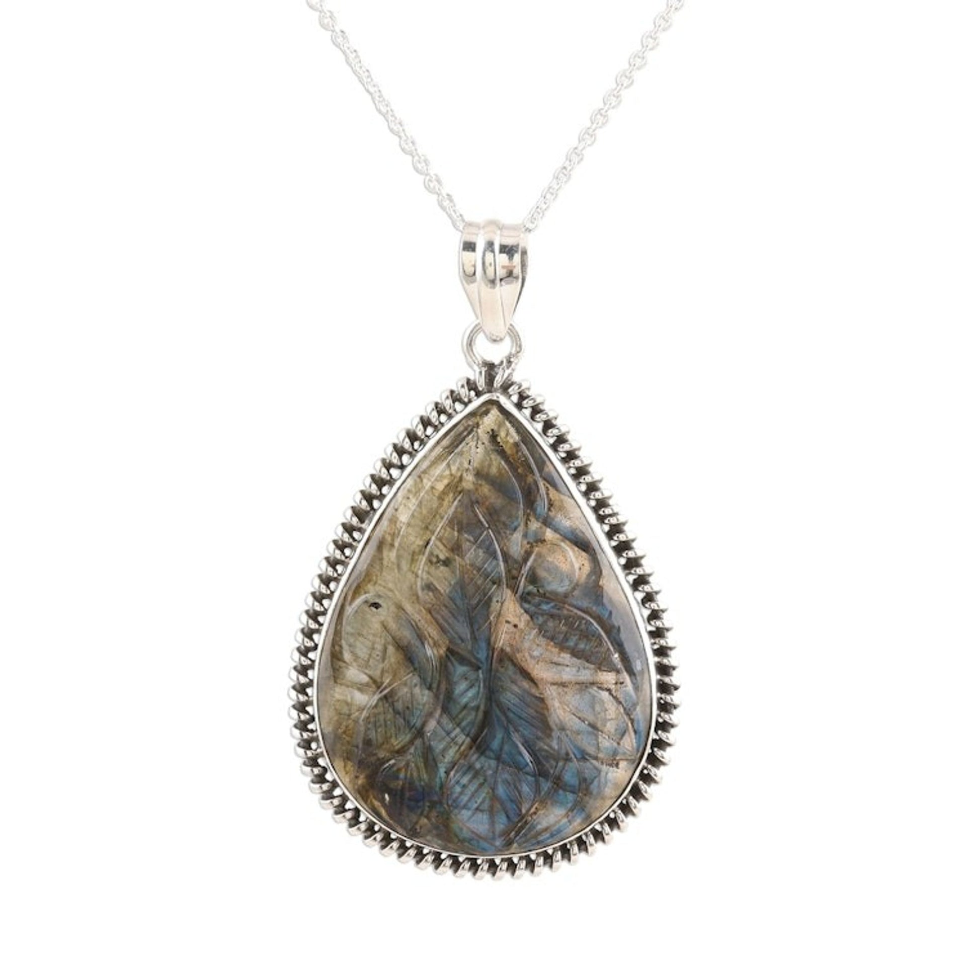 Carved Labradorite Pendant Necklace 'Aurora Garden'