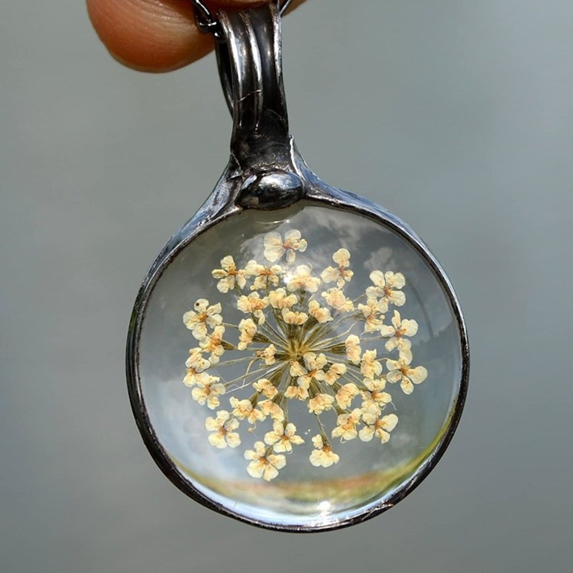 Queen Anne's Lace Pendant Necklace
