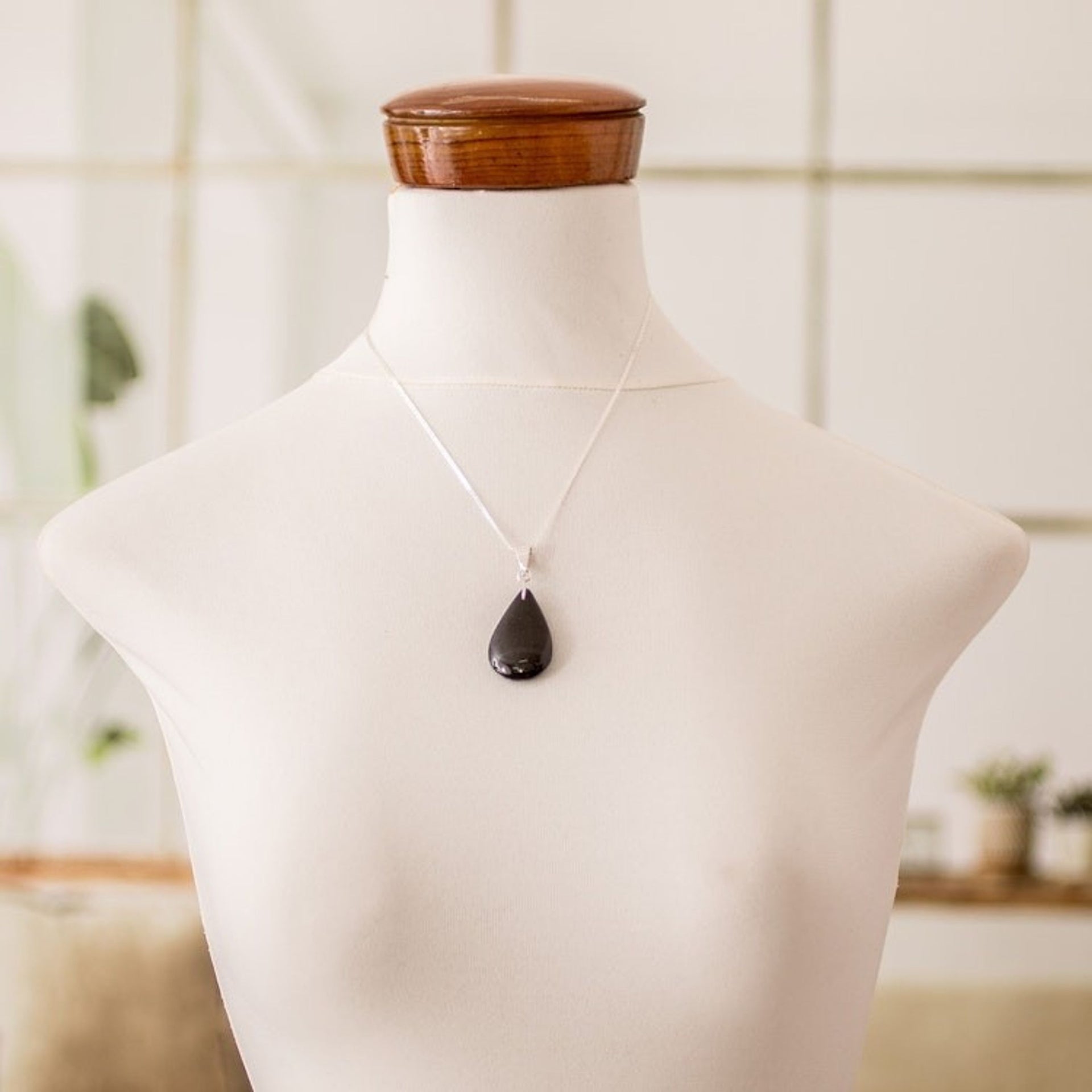 925 Silver Green Black Jade Double-Sided Pendant Necklace 'Dual-Color Shadow'