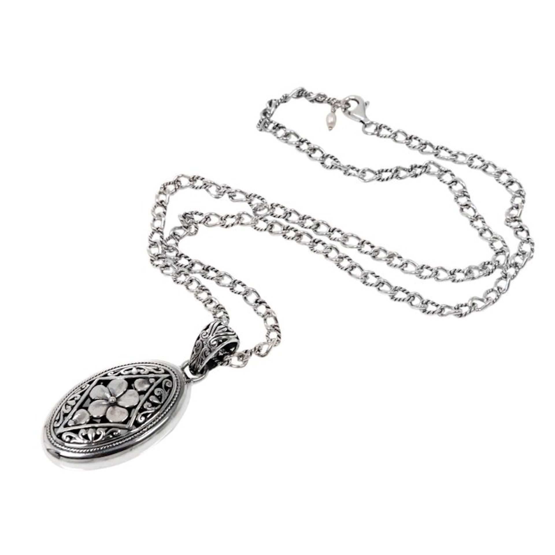 Sterling Silver Pendant necklace with Hibiscus Flower Motif 'Hibiscus Gate'