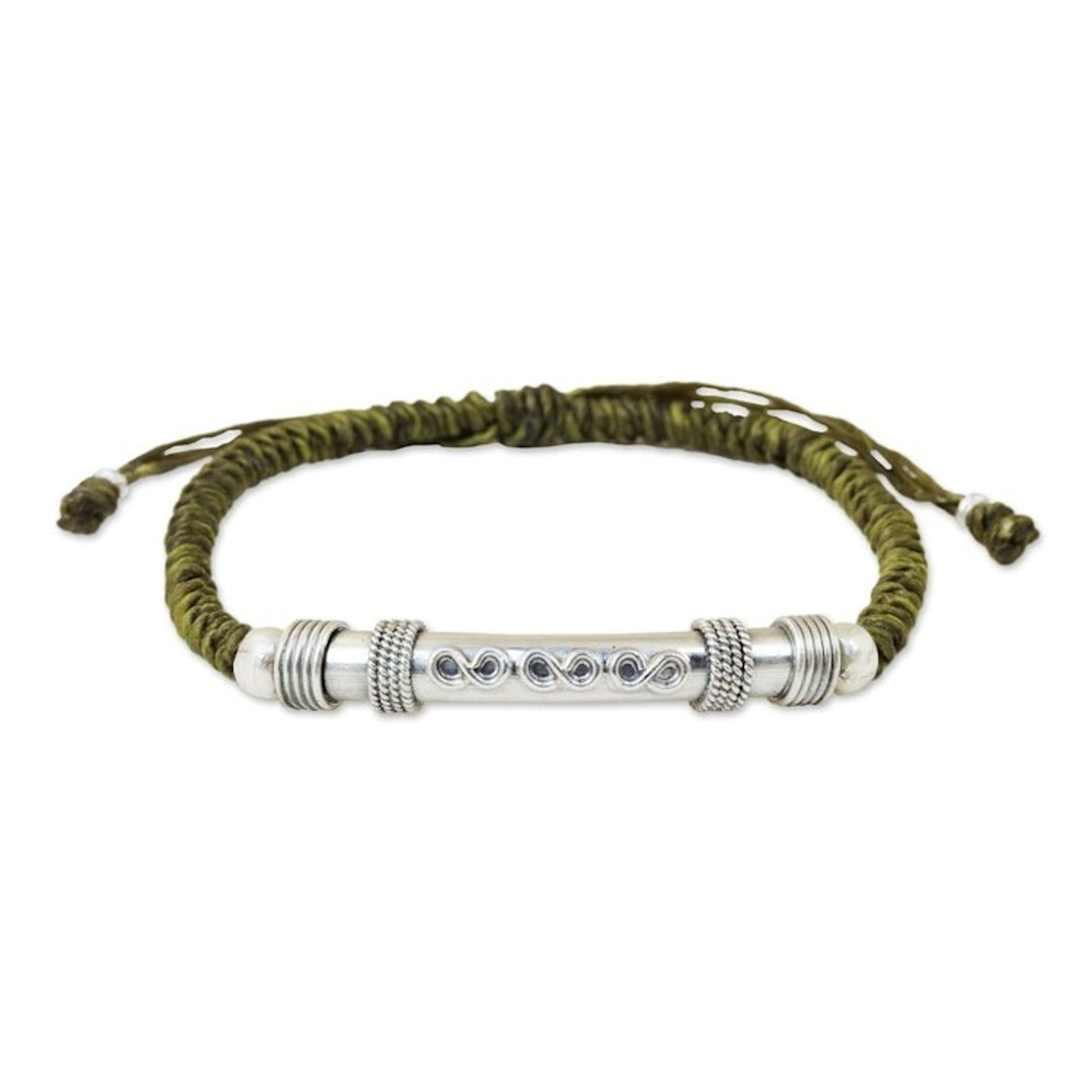 Sterling Silver Accent Bracelet from Thailand 'Infinite Legend in Olive'