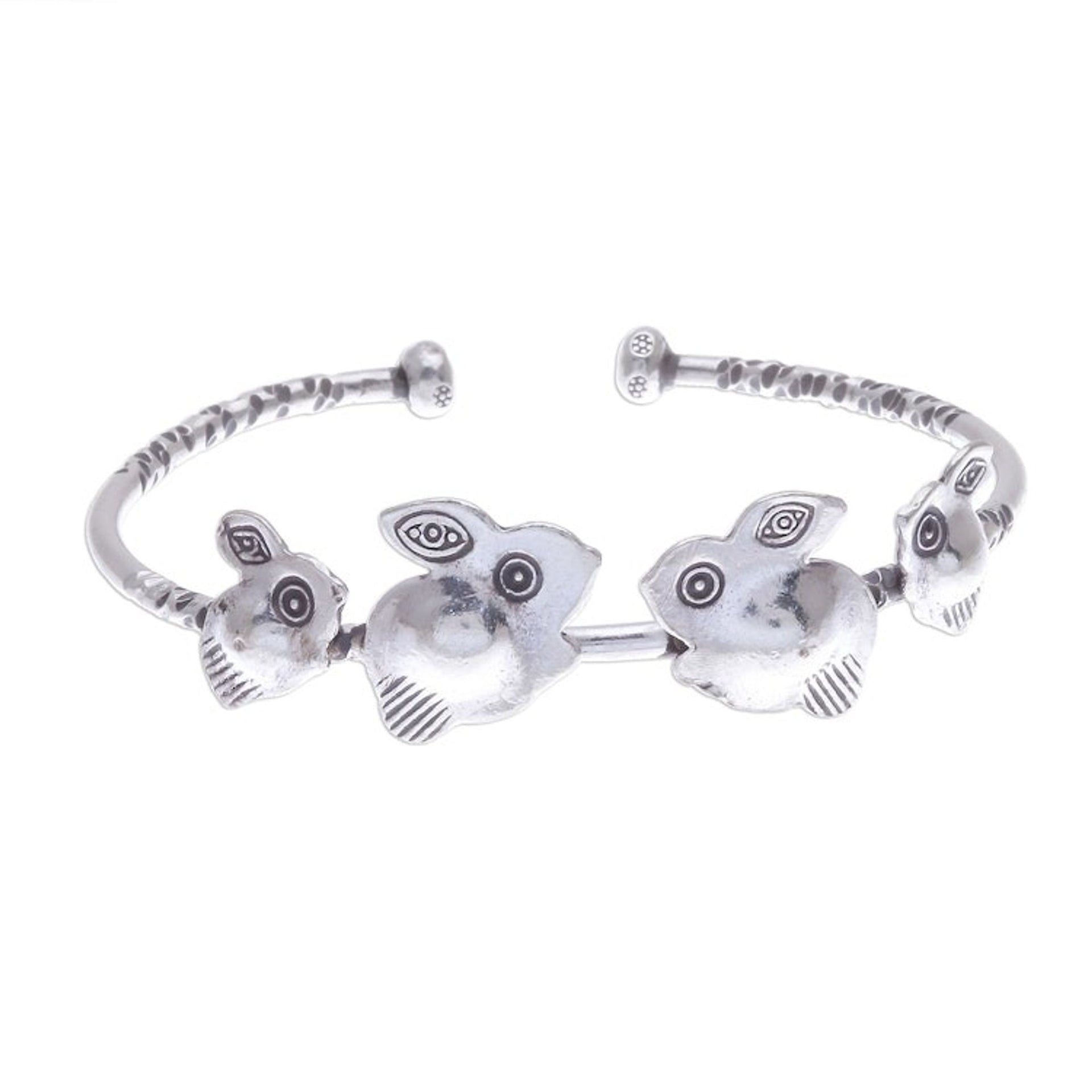 Rabbit Themed 950 Silver Cuff Bracelet 'Rabbit Family'