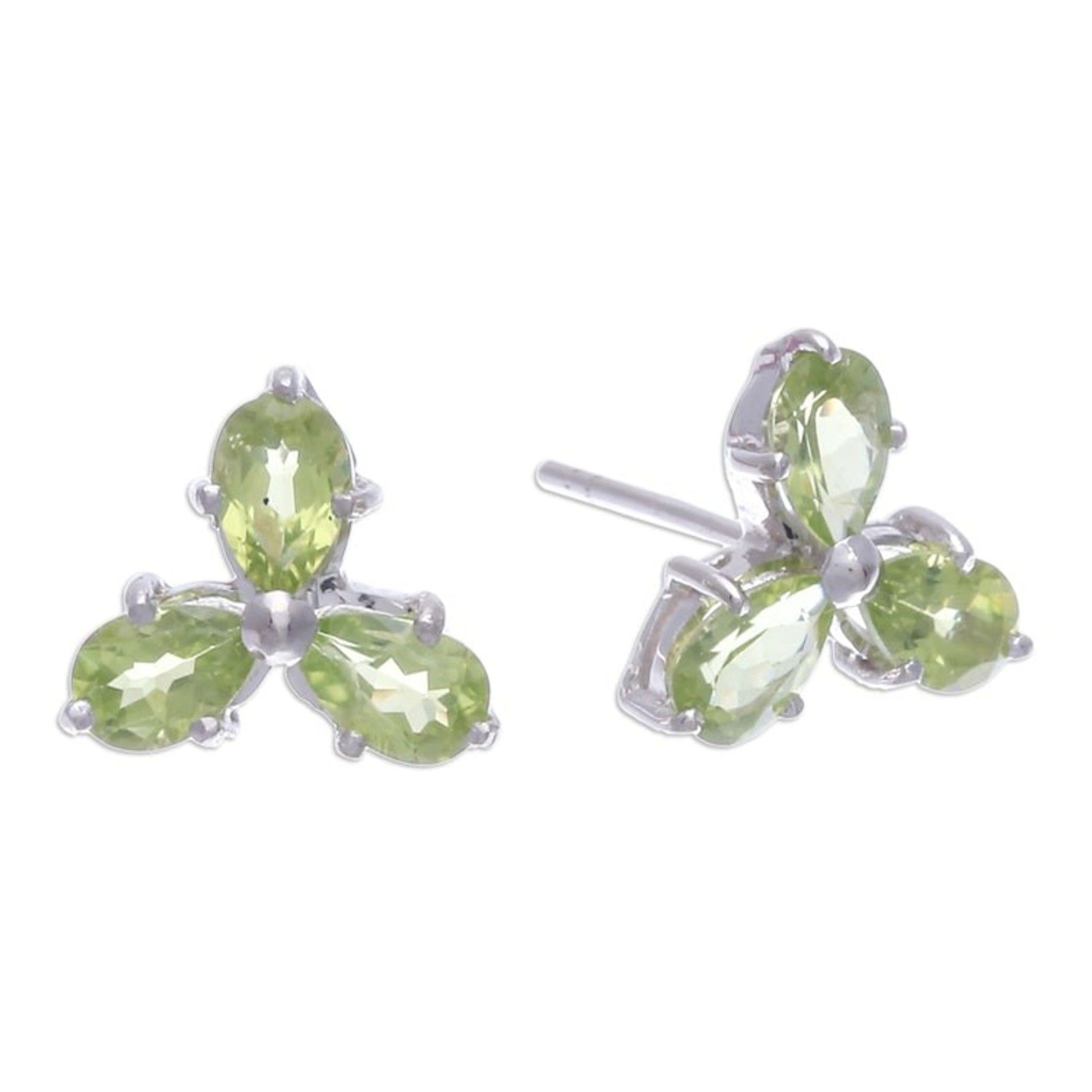 Clover-Themed Button Earrings with Three-Carat Peridot Gems 'Fortune Clover'