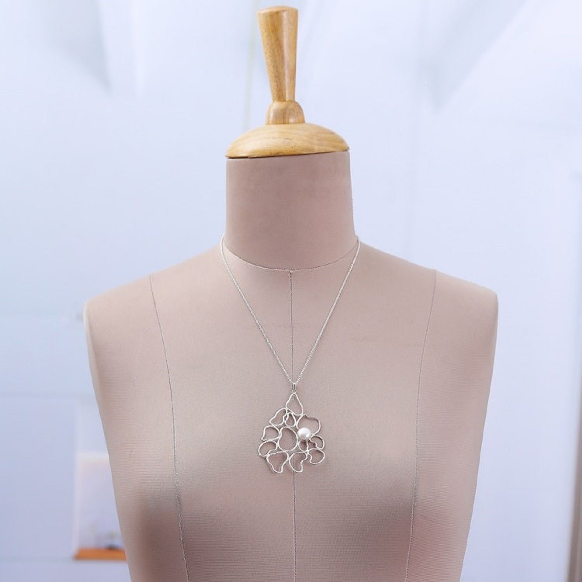Abstract Floral Sterling Silver Pendant Necklace with Pearl 'Oneiric Petals'