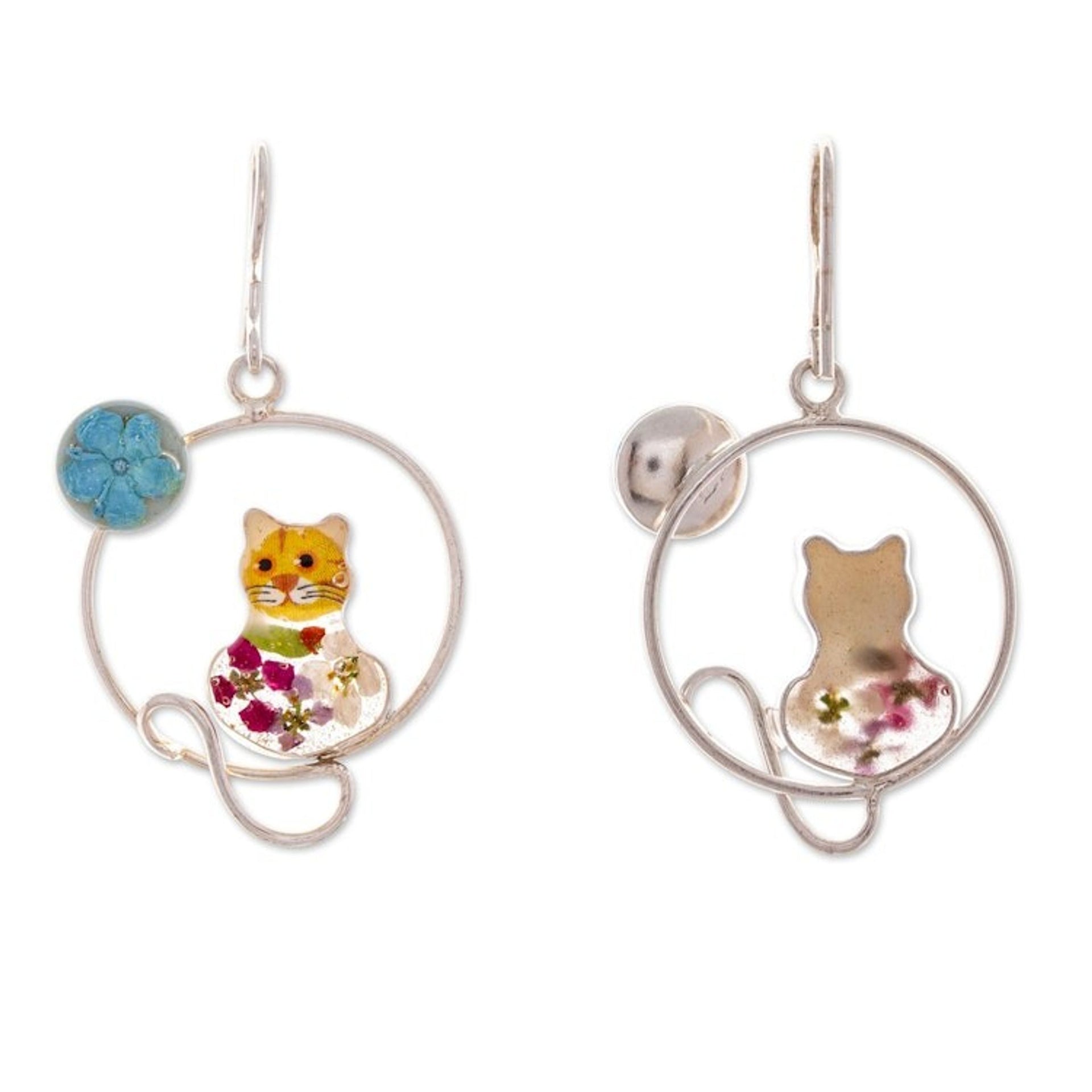 Moon and Cat-Themed Natural Flower Round Dangle Earrings 'Lunar Feline'