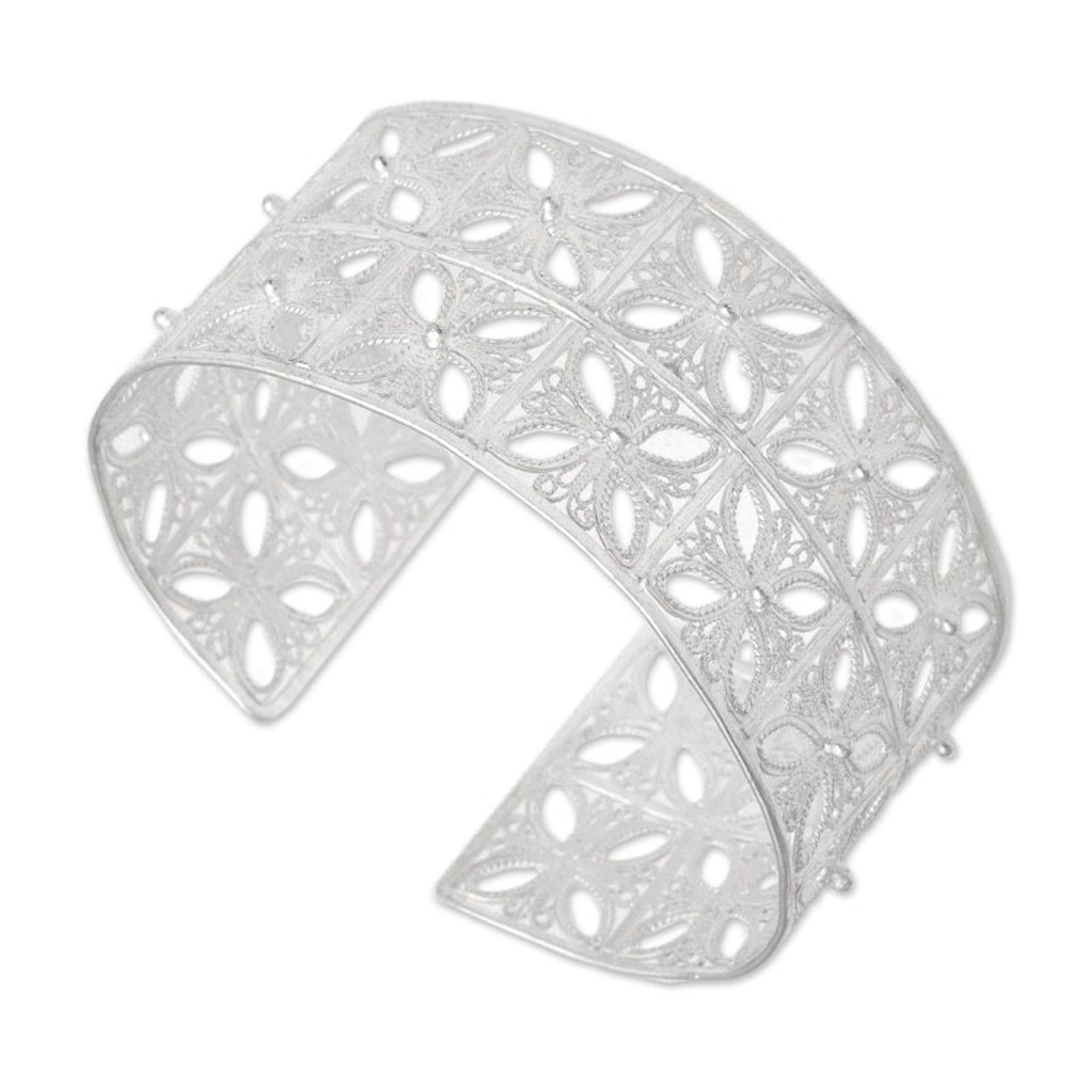 Javanese Handcrafted Sterling Silver Filigree Cuff Bracelet 'Song of Java'