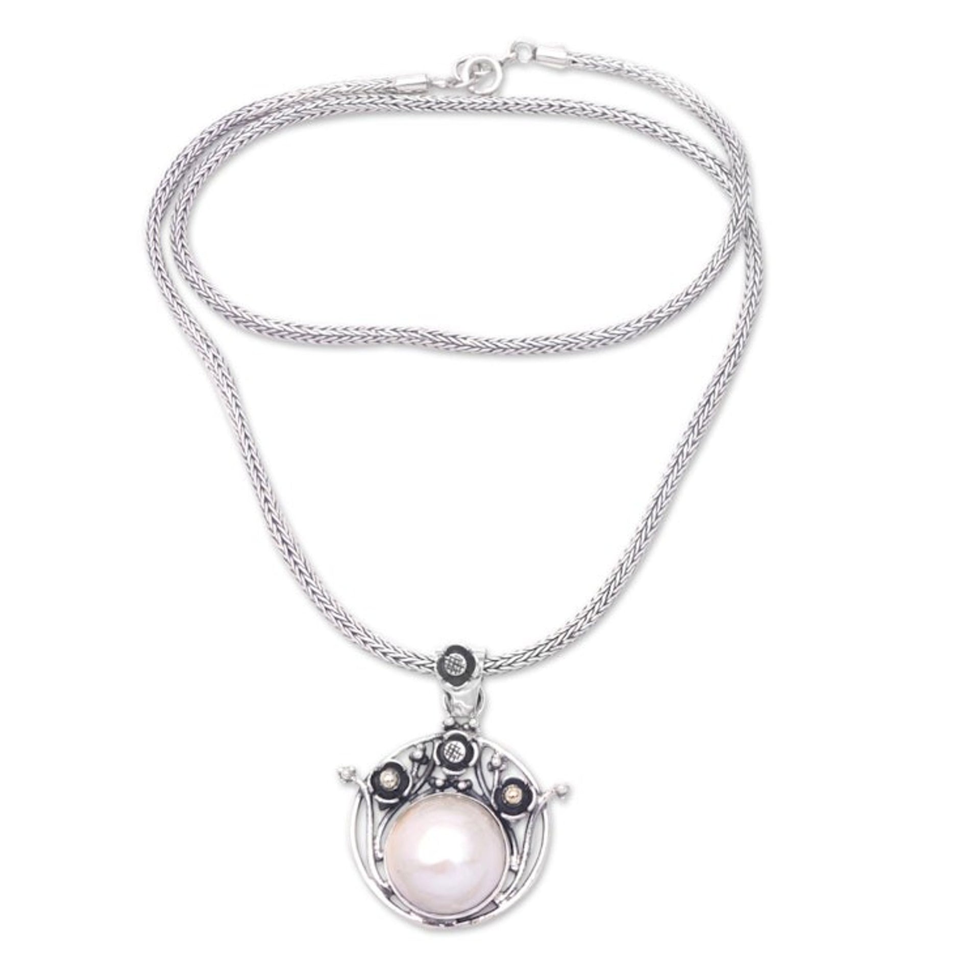 Cultured Pearl Pendant Necklace with 18k Gold Accent 'Pearly Grace'