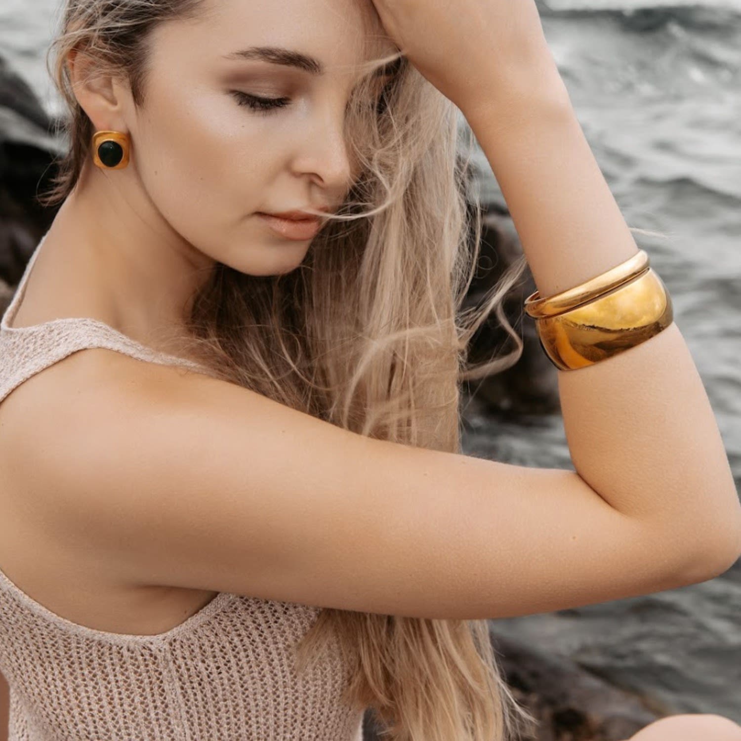 Indie Statement Sleek Style Cuff - Gold