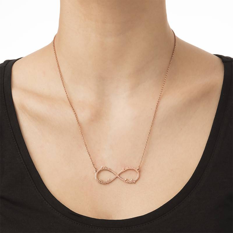 Gift for Mom - Infinity 4 Names Necklace with Rose Gold Plating
