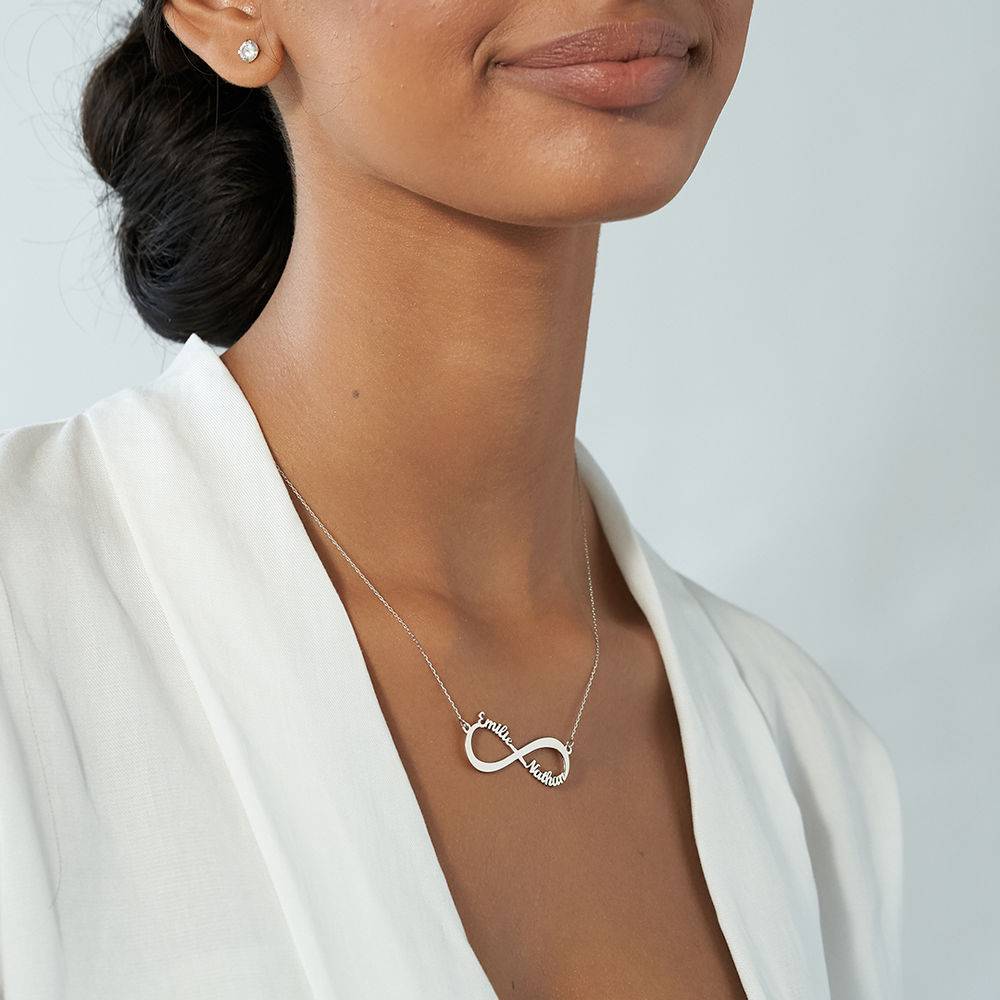 10 Year Anniversary Gift for Her - Infinity Name Necklace in 10K White Gold - Personalized Jewelry for Mom