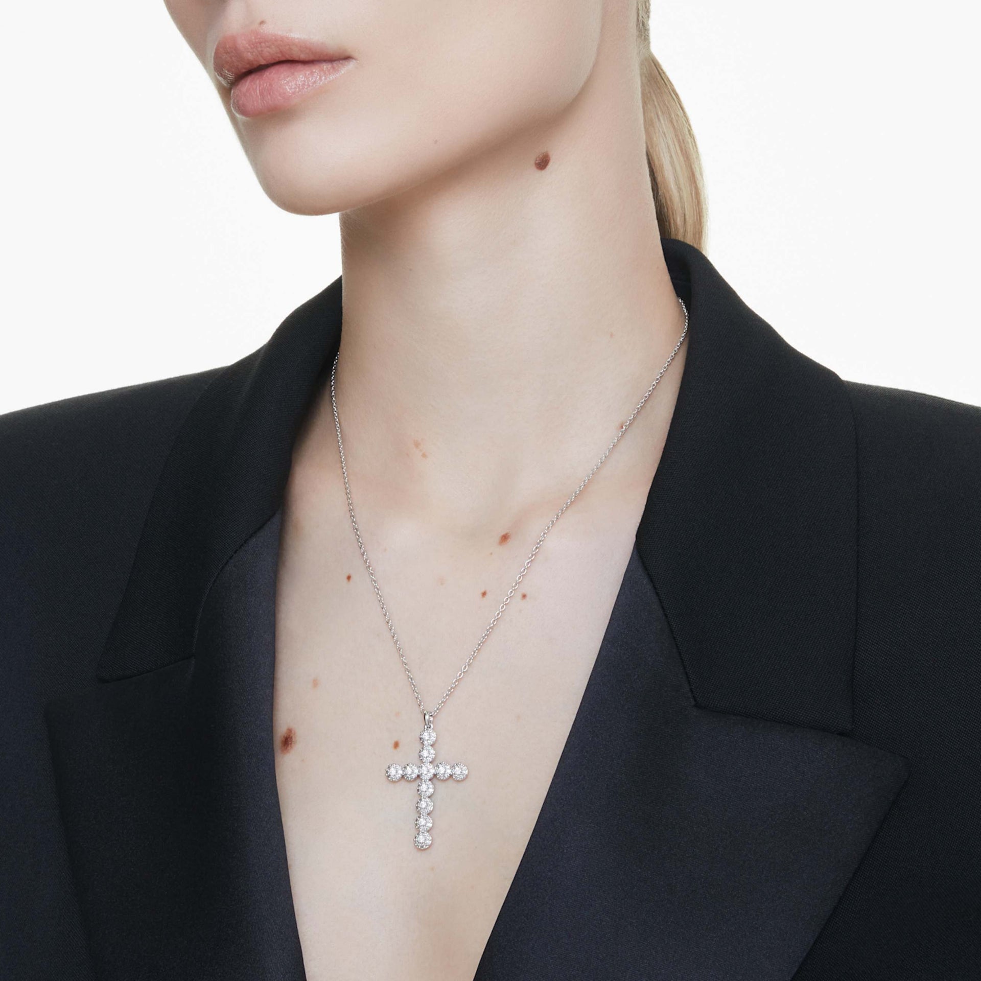 INSIGNE PENDANT MIXED CUTS CROSS WHITE RHODIUM PLATED