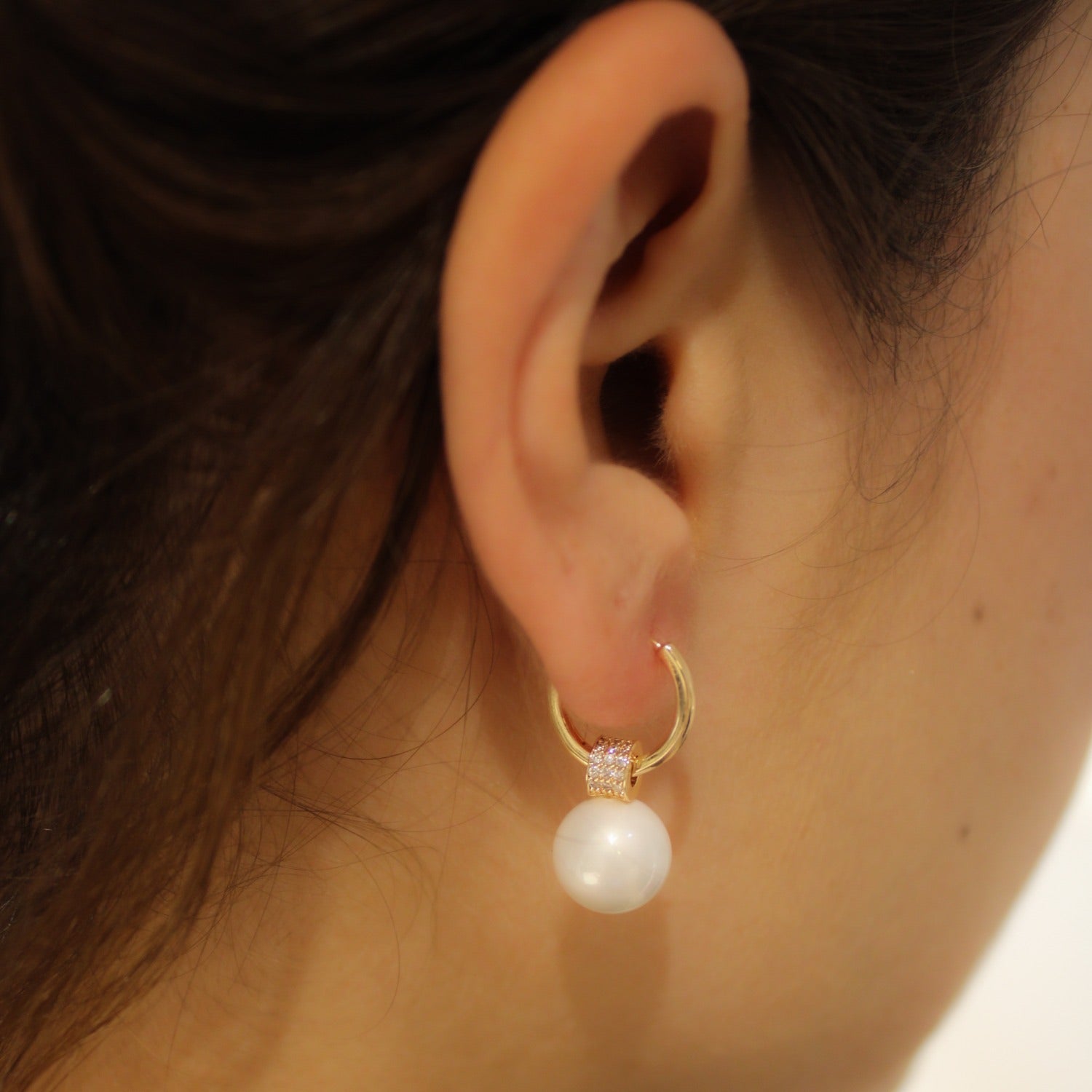 Istanbulite Pearl Hoop Swarovski Earrings