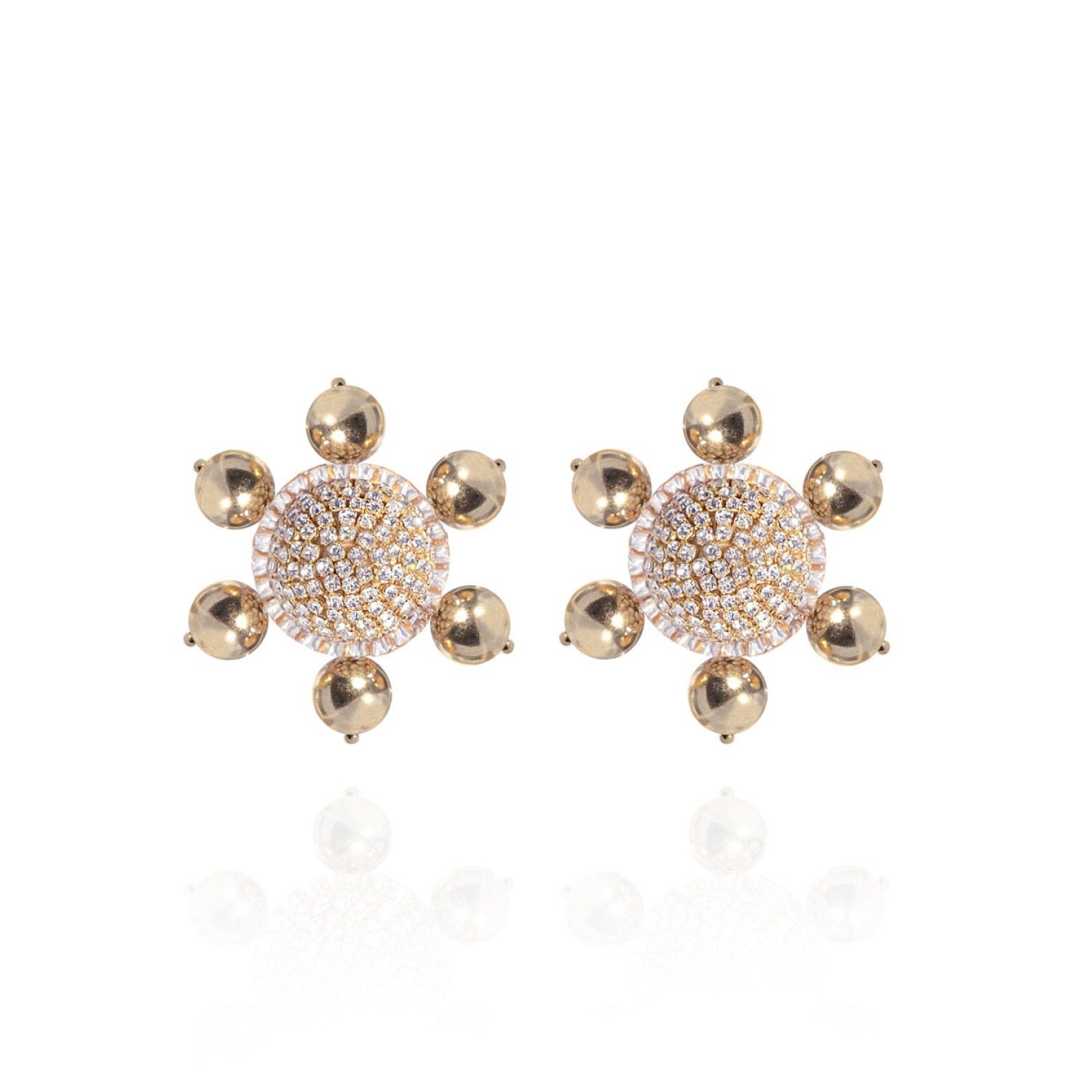 Jolie Clip On Earrings In Glam Gold