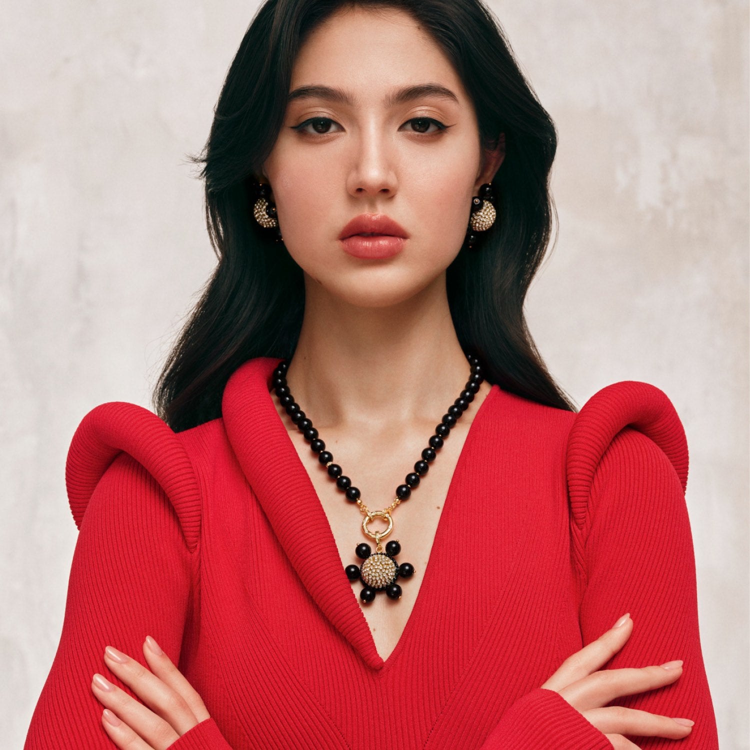 Jolie Necklace In Slick Black