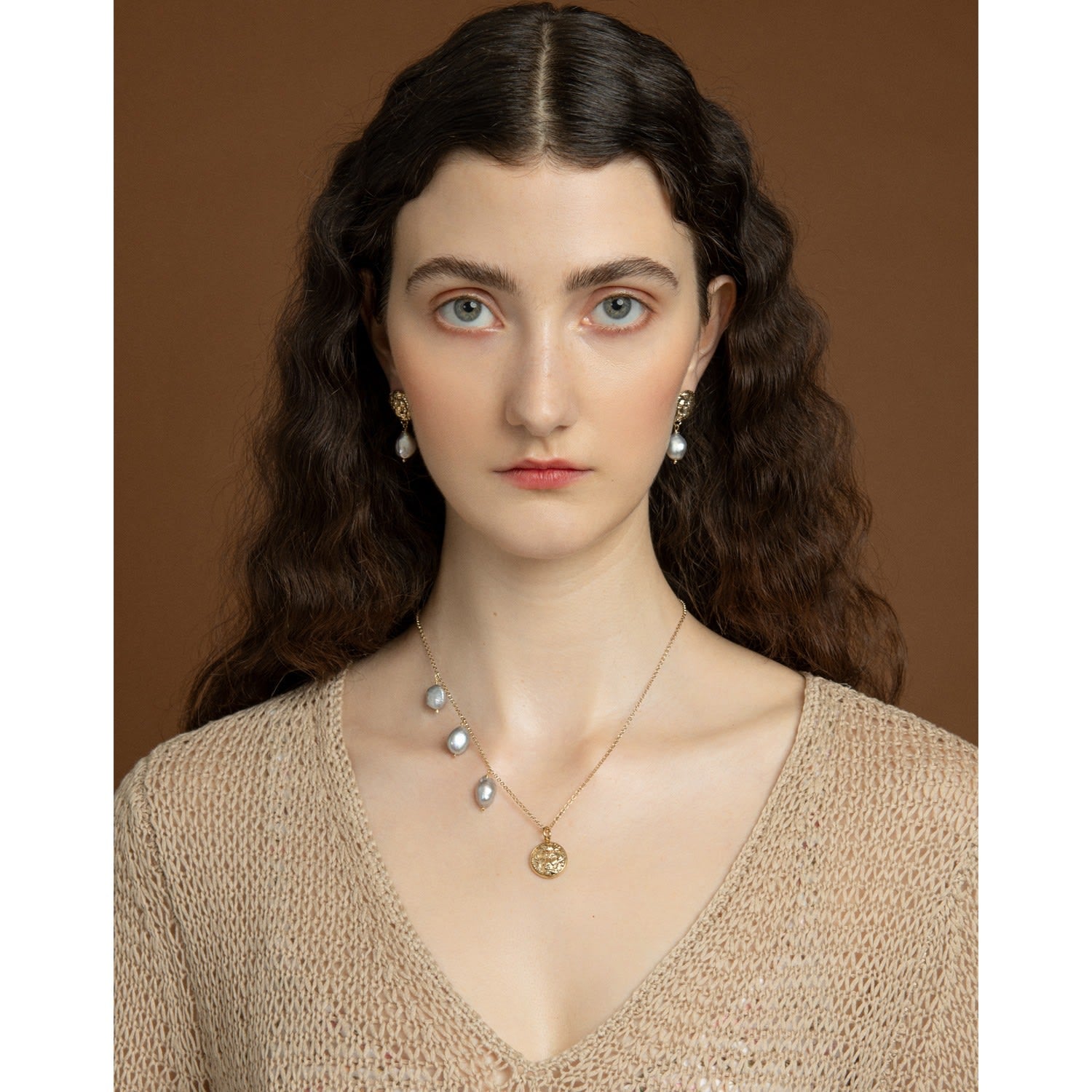 The Lion Gold-Plated Pearl Necklace