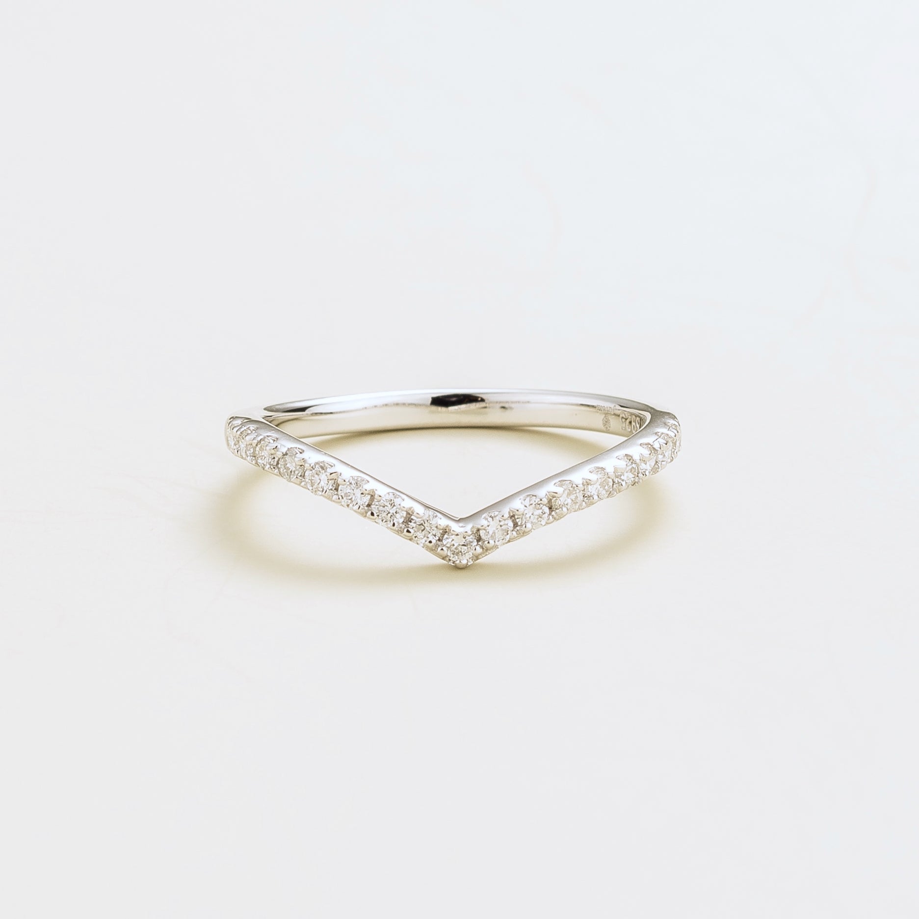 Kasso Ring In Diamond Set In White Gold