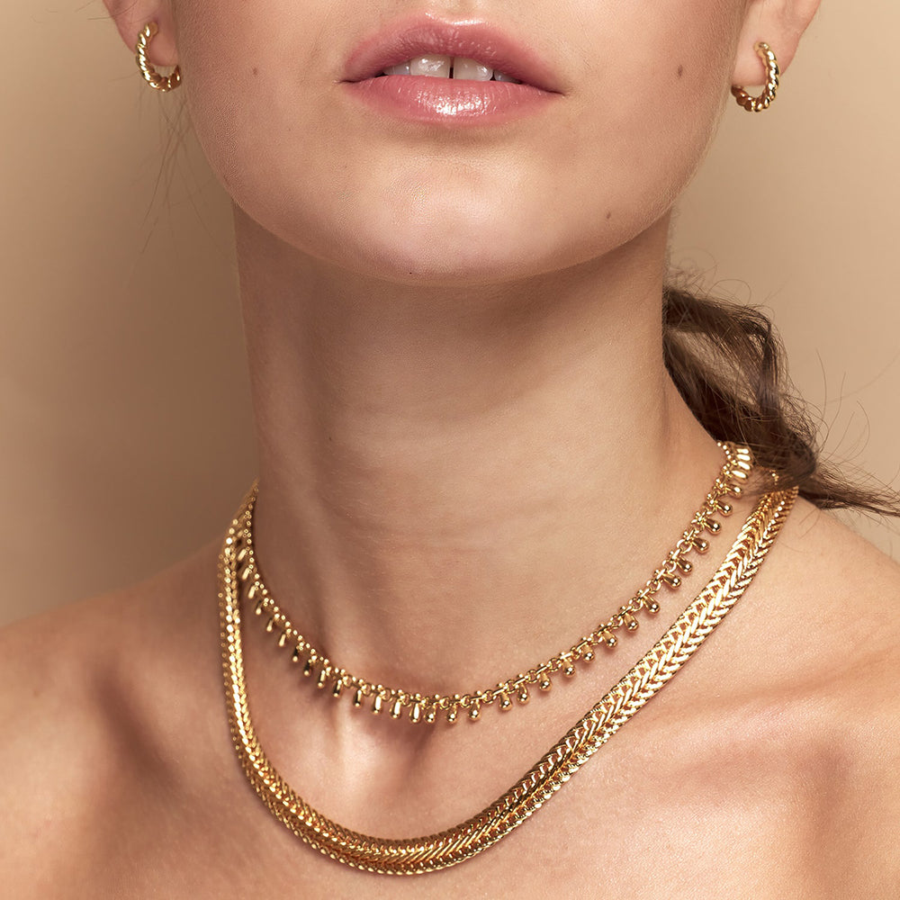 Katia Gold Chain Necklace With Small Teardrop Tassels