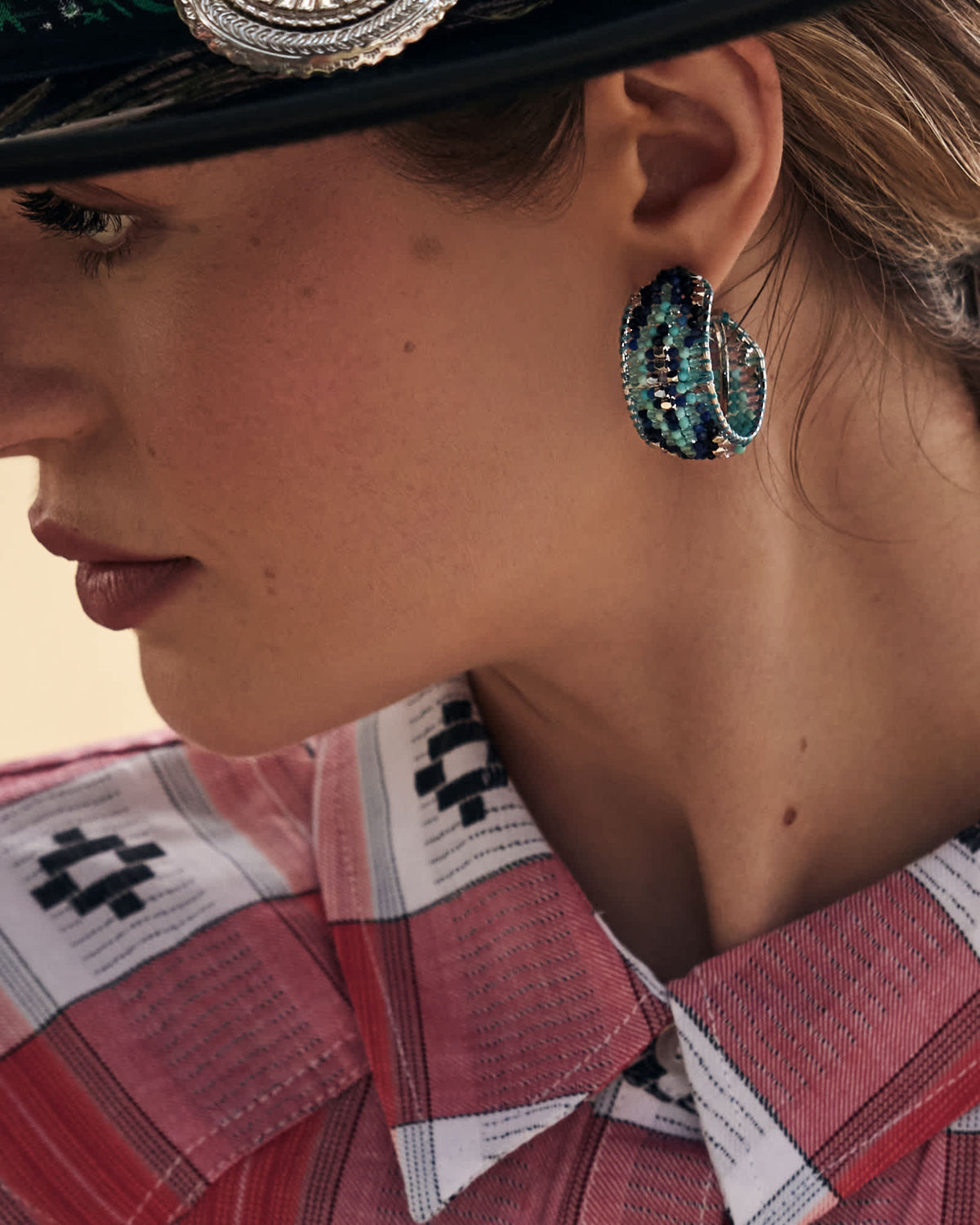 britt-silver-hoop-earrings-in-turquoise-mix
