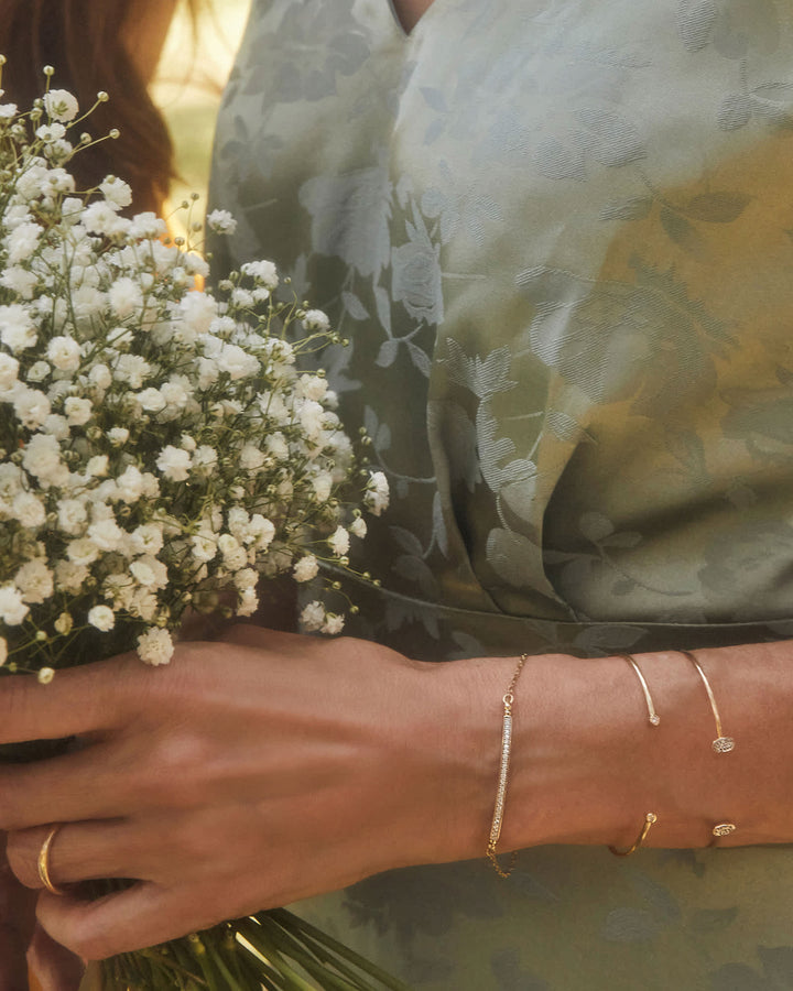 devin-band-ring-in-14k-yellow-gold-swarovski