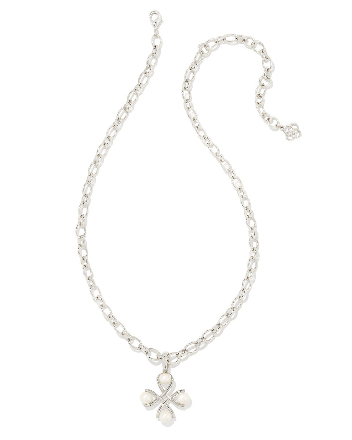 everleigh-silver-pearl-pendant-necklace-in-white-pearl-swarovski
