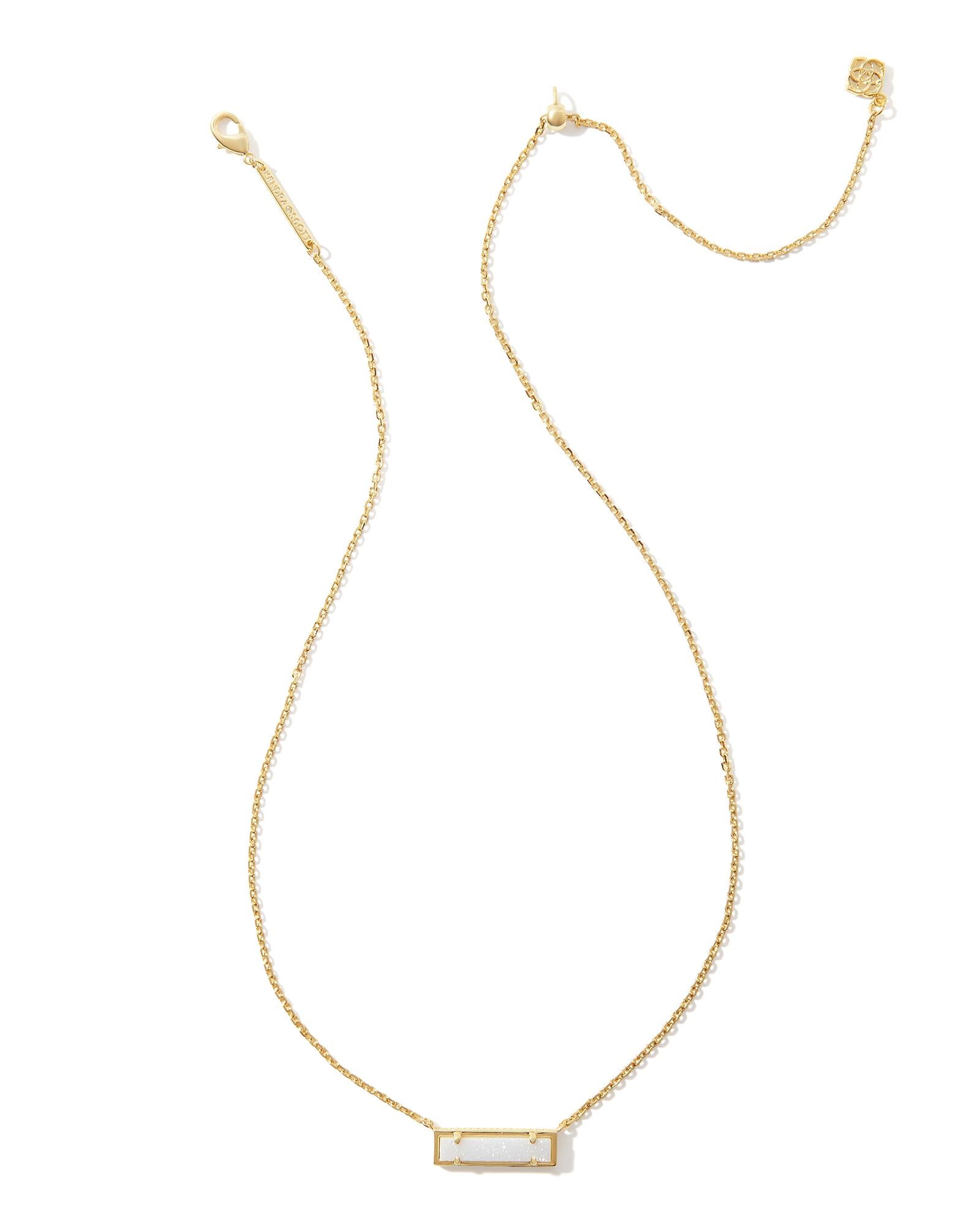 Leanor Gold Short Pendant Necklace in Iridescent