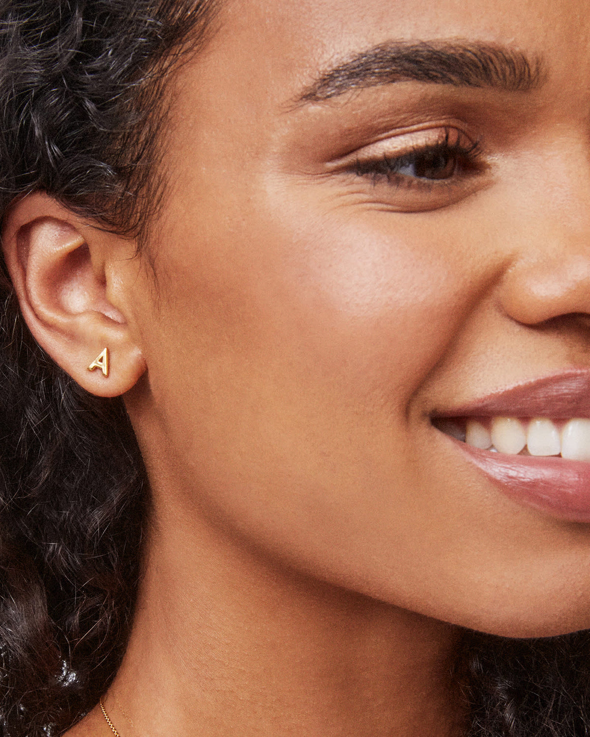 letter-a-single-stud-earring-in-18k-gold-vermeil-kendra-scott