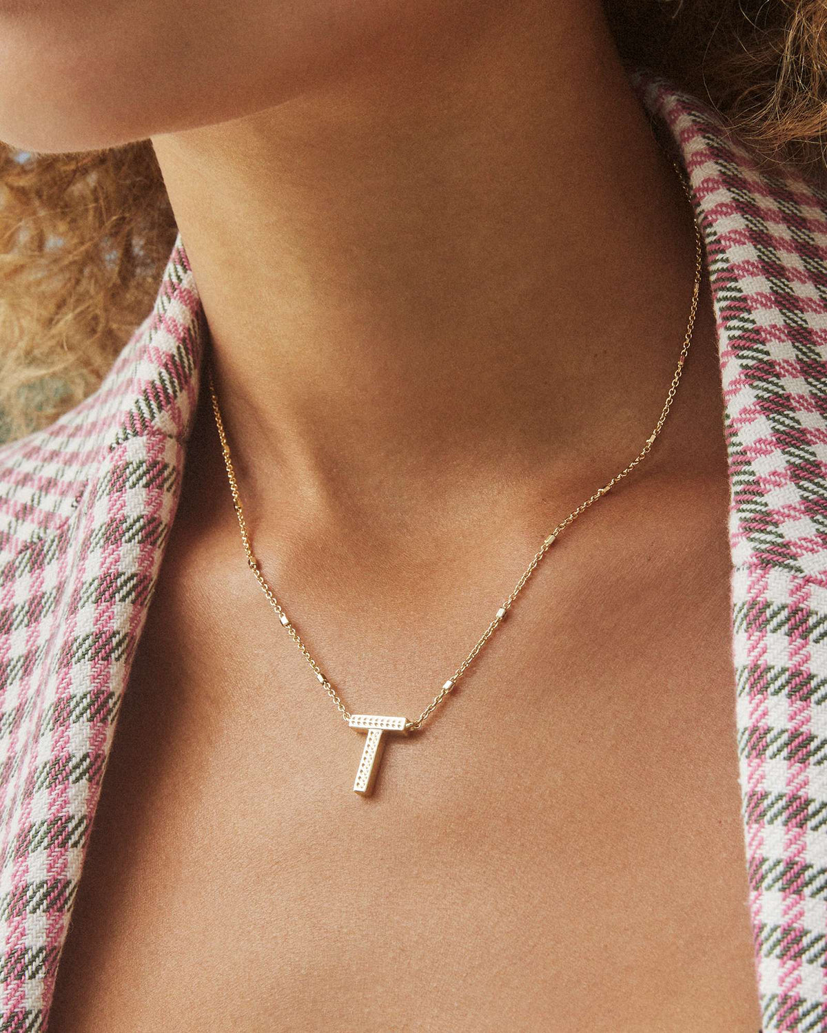 letter-t-pendant-necklace-in-gold