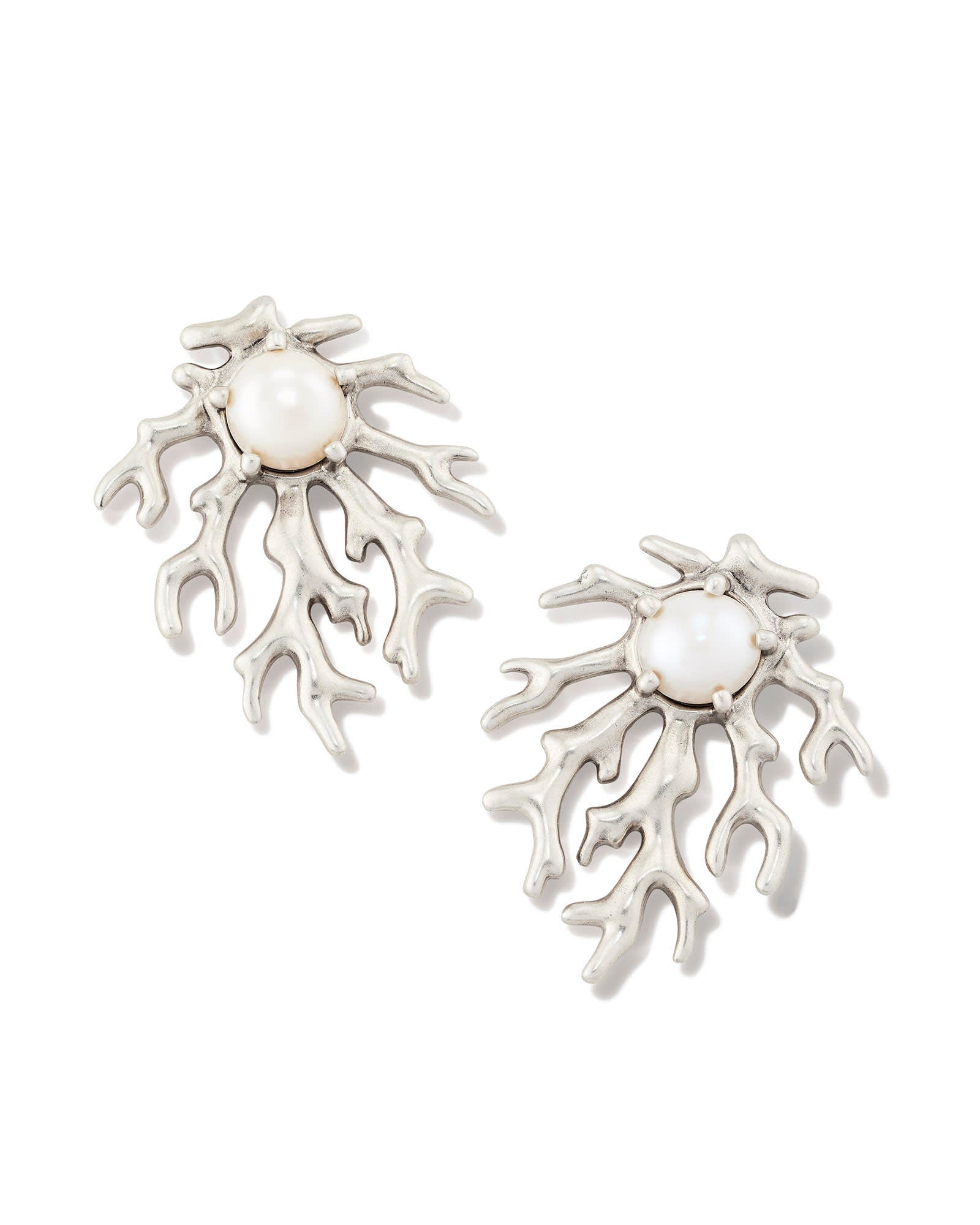 shea-statement-stud-earrings-in-vintage-silver-kendra-scott