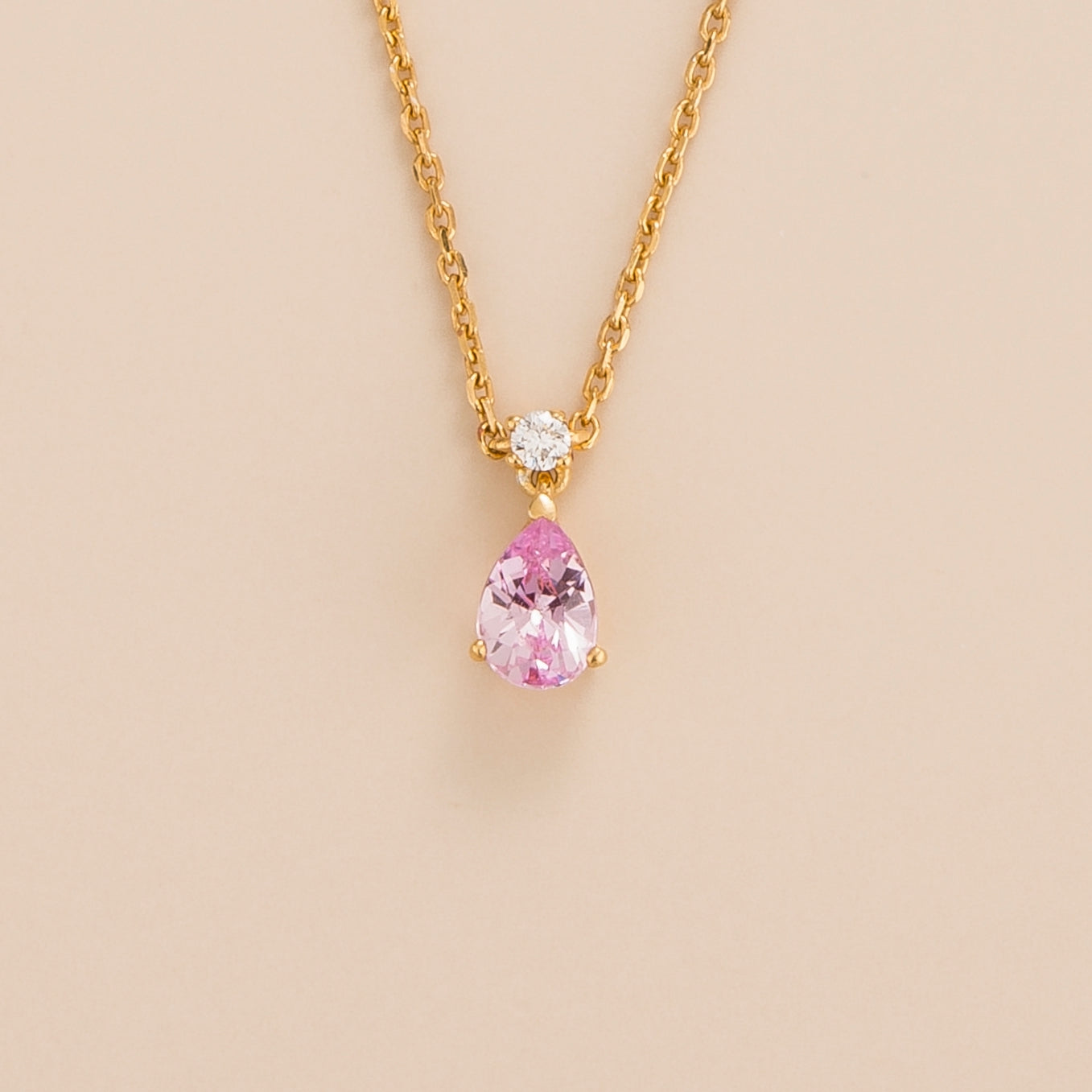 Ori Small Gold Pendant Necklace Pink Sapphire & Diamond