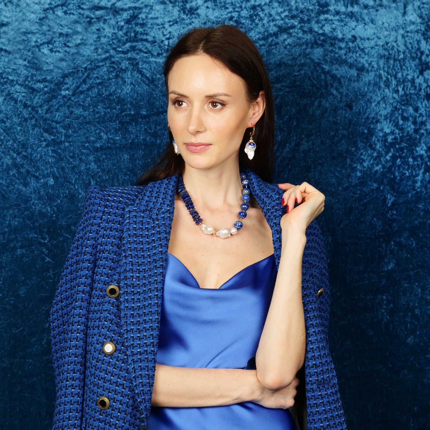 Round & Flat Lapis With Baroque Pearls Statement Necklace