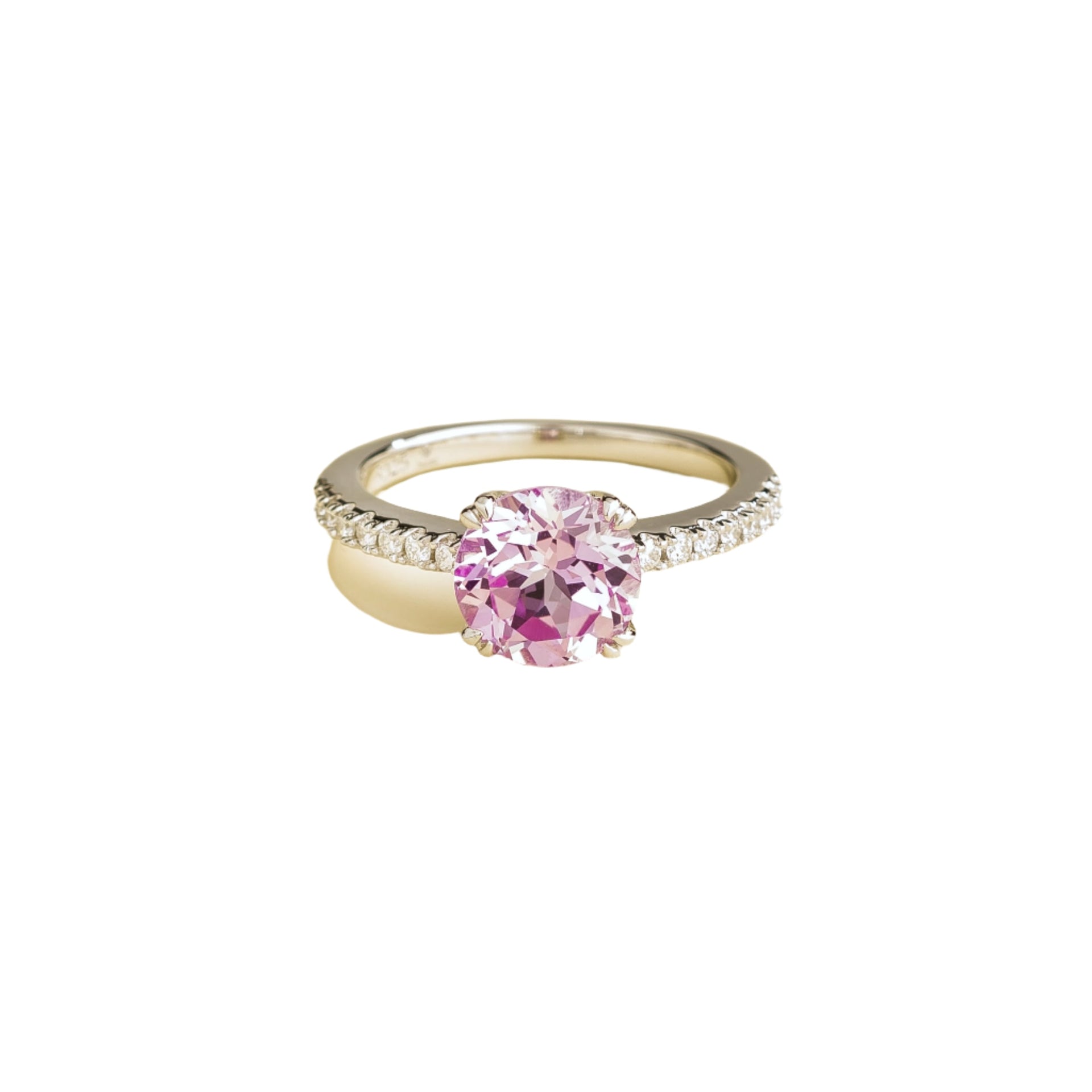Kusen White Gold Ring Pink Sapphire & Diamond