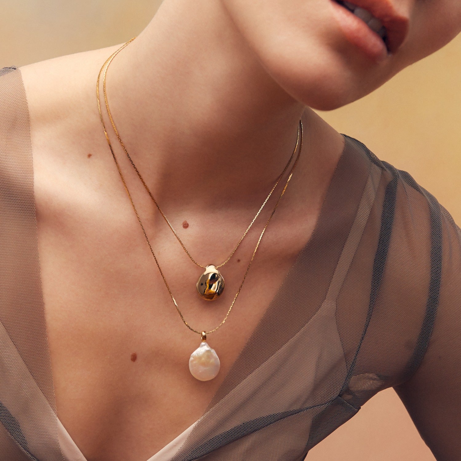 Lustre Pendant - Gold