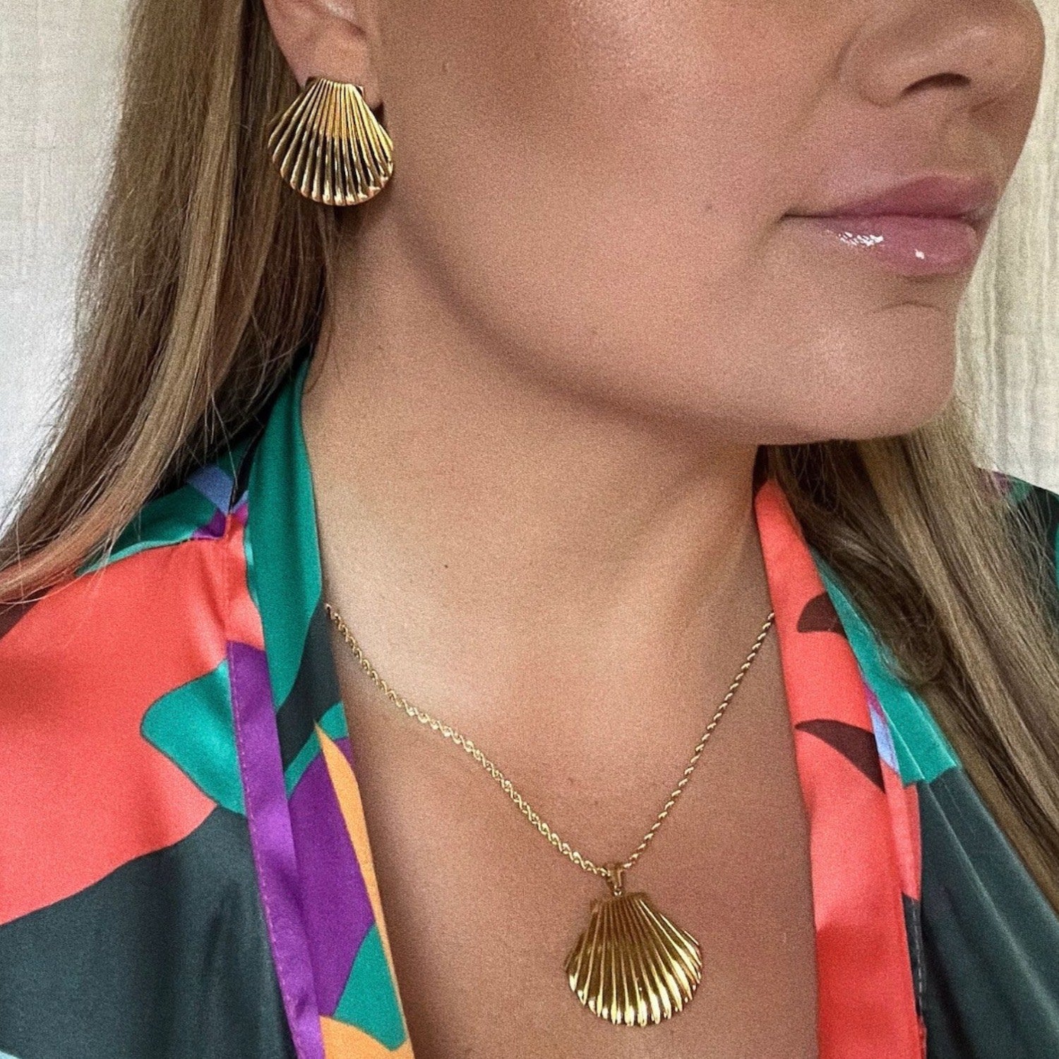 La Mer Shell Earrings Silver