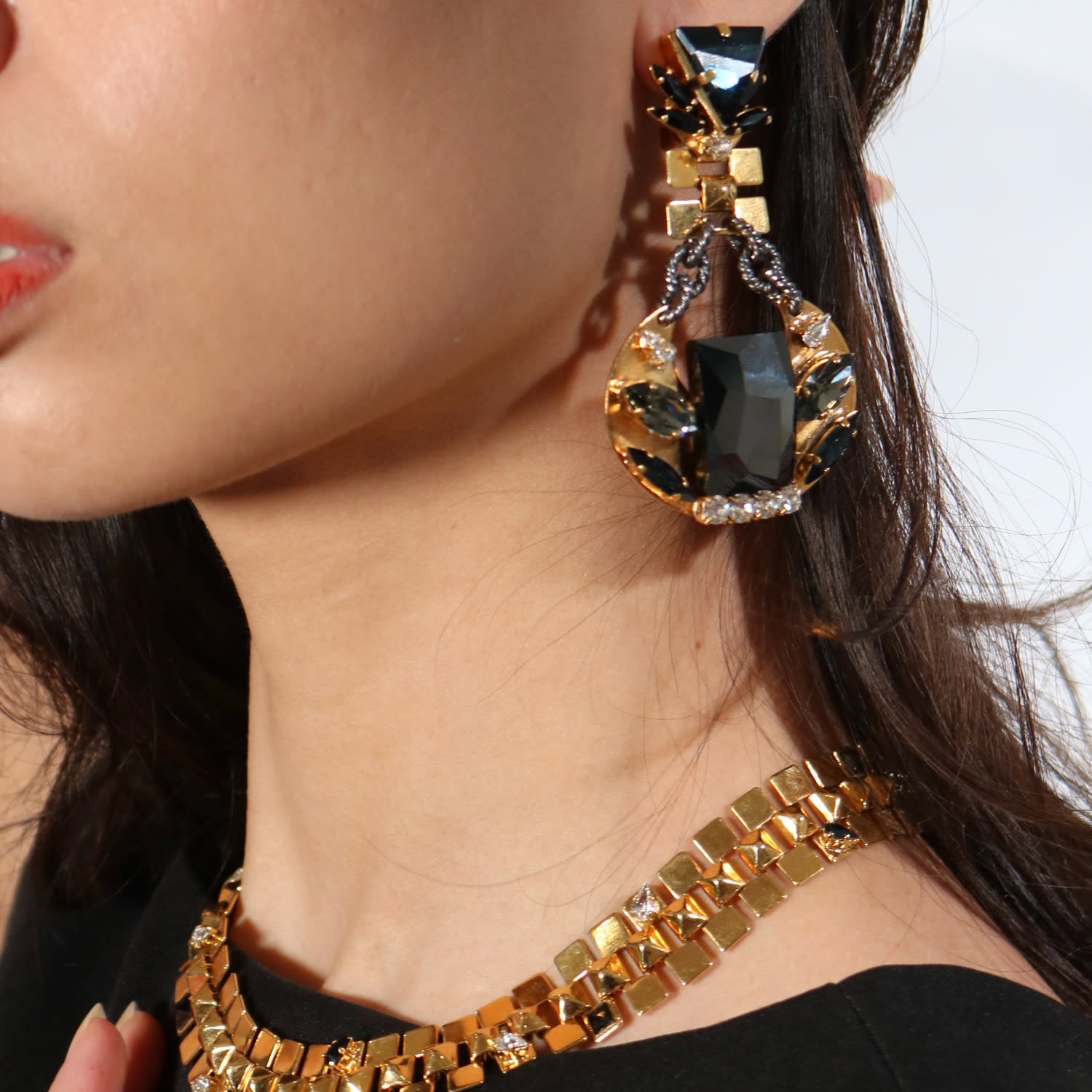 Lamplight Earrings - Clip