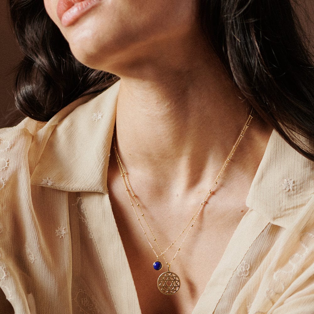 lapis-healing-stone-necklace-18ct-gold-plated-sterling-silver-daisy-london