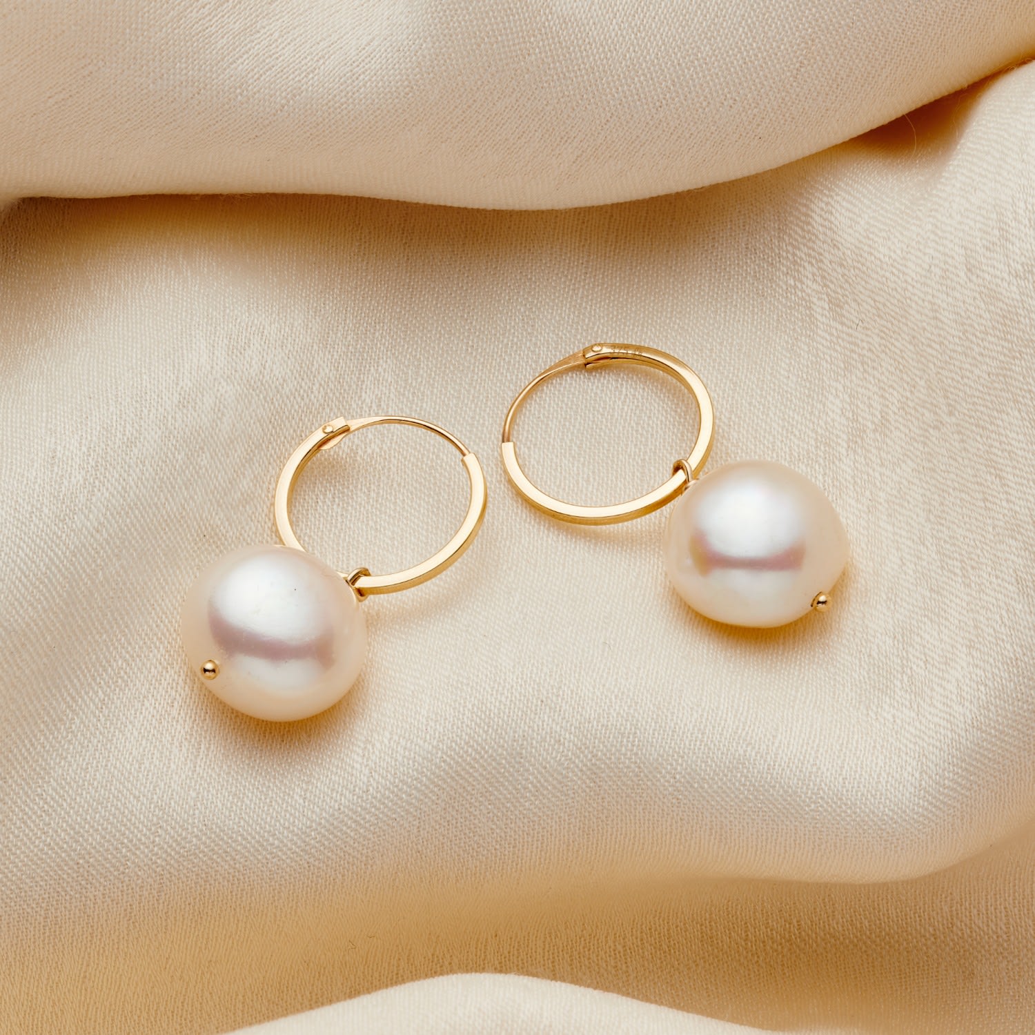 9Ct Large Pearl Gold Hoop Earrings