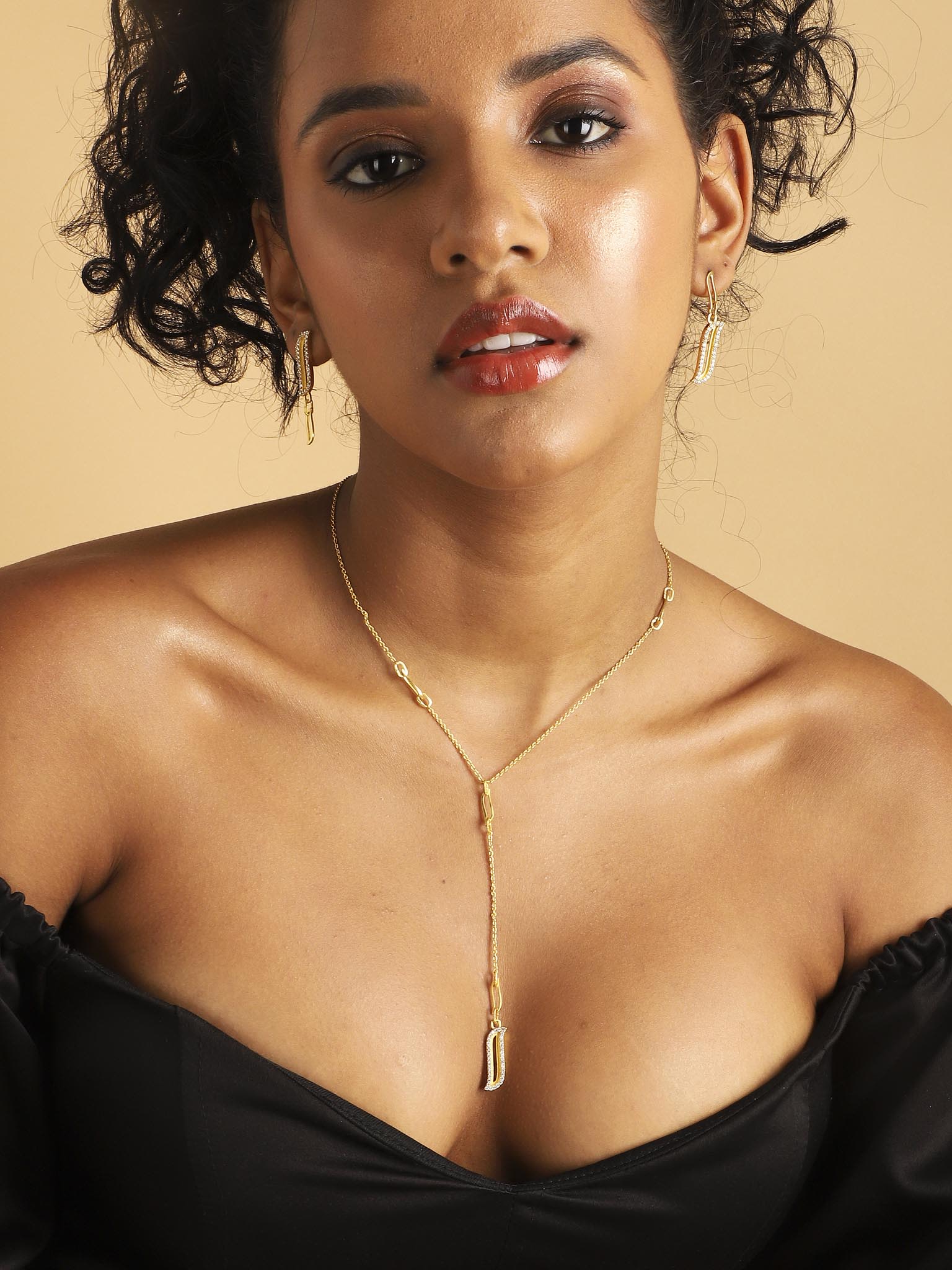 Lariat Necklace - Cubic Zirconia Wave Symphony