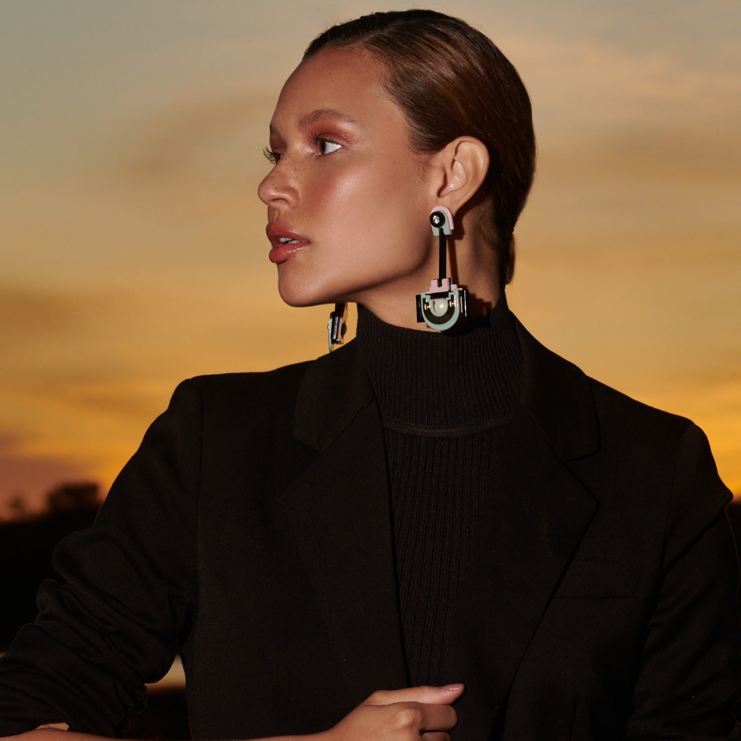 Handmade Acrylic Earring Long Maya / Turquoise Green