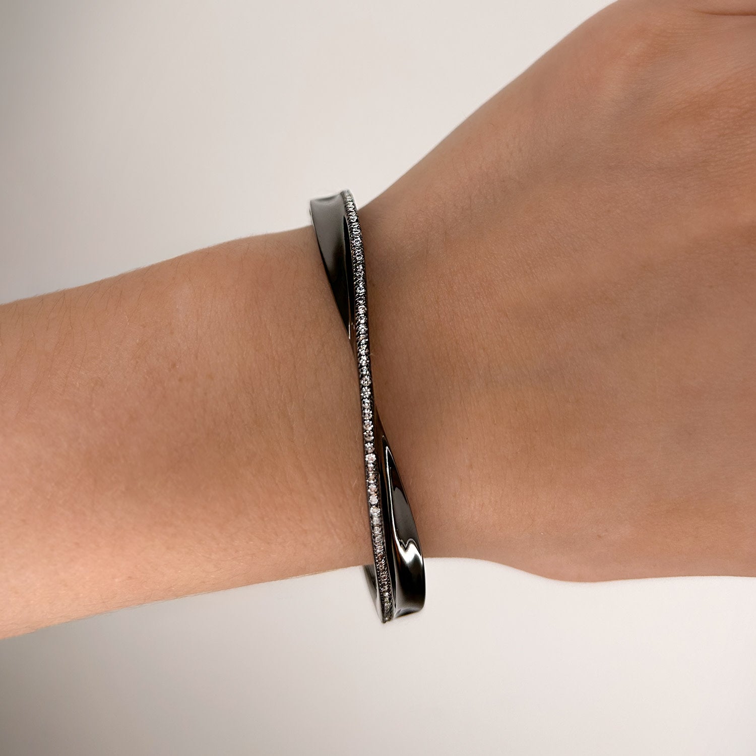 Light Bangle With Man Made White Cz Diamond Stimulant In Sterling Silver & Premium Black Rhodium