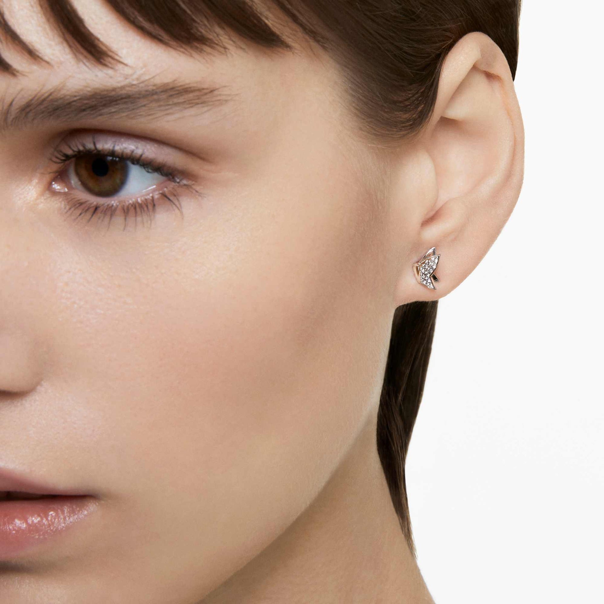 lilia-stud-earrings-swarovski