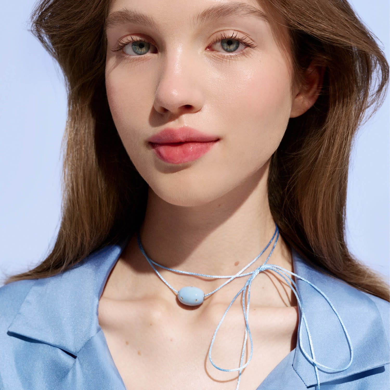 Lily Tie Necklace In Jet Skyfall