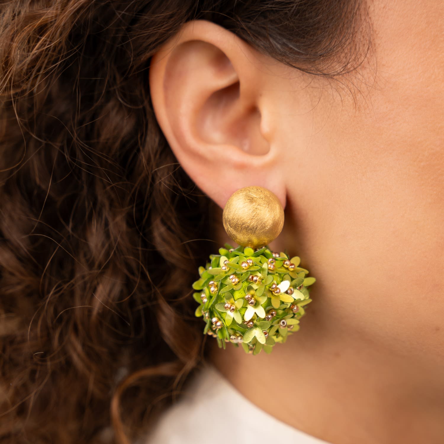 Lime Earrings Daisy Flower Globe L