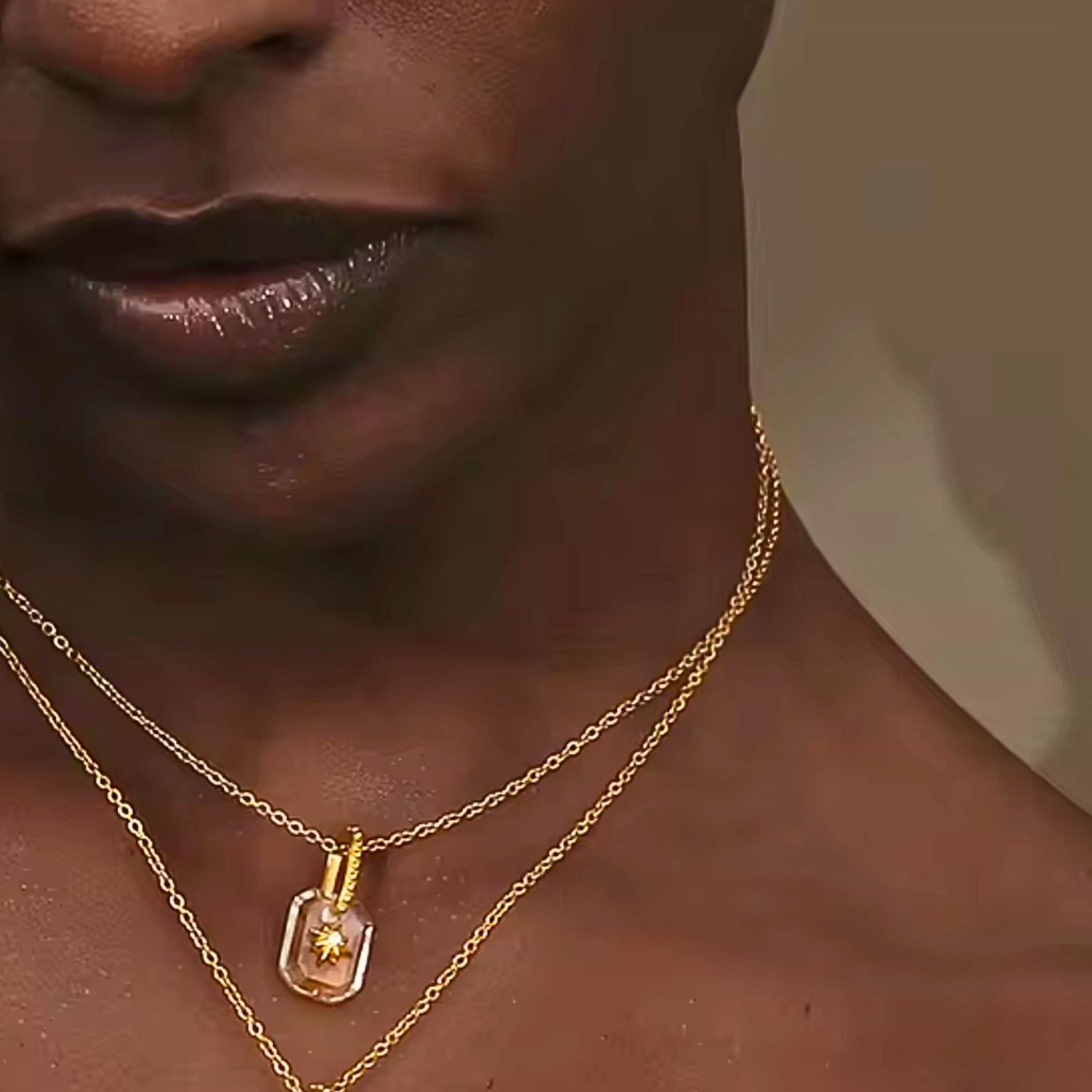 Lindy Gold Star Pendant Necklace