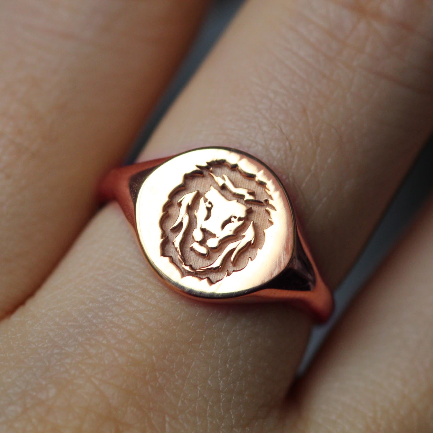 Lion Signet Rose Solid Gold Ring