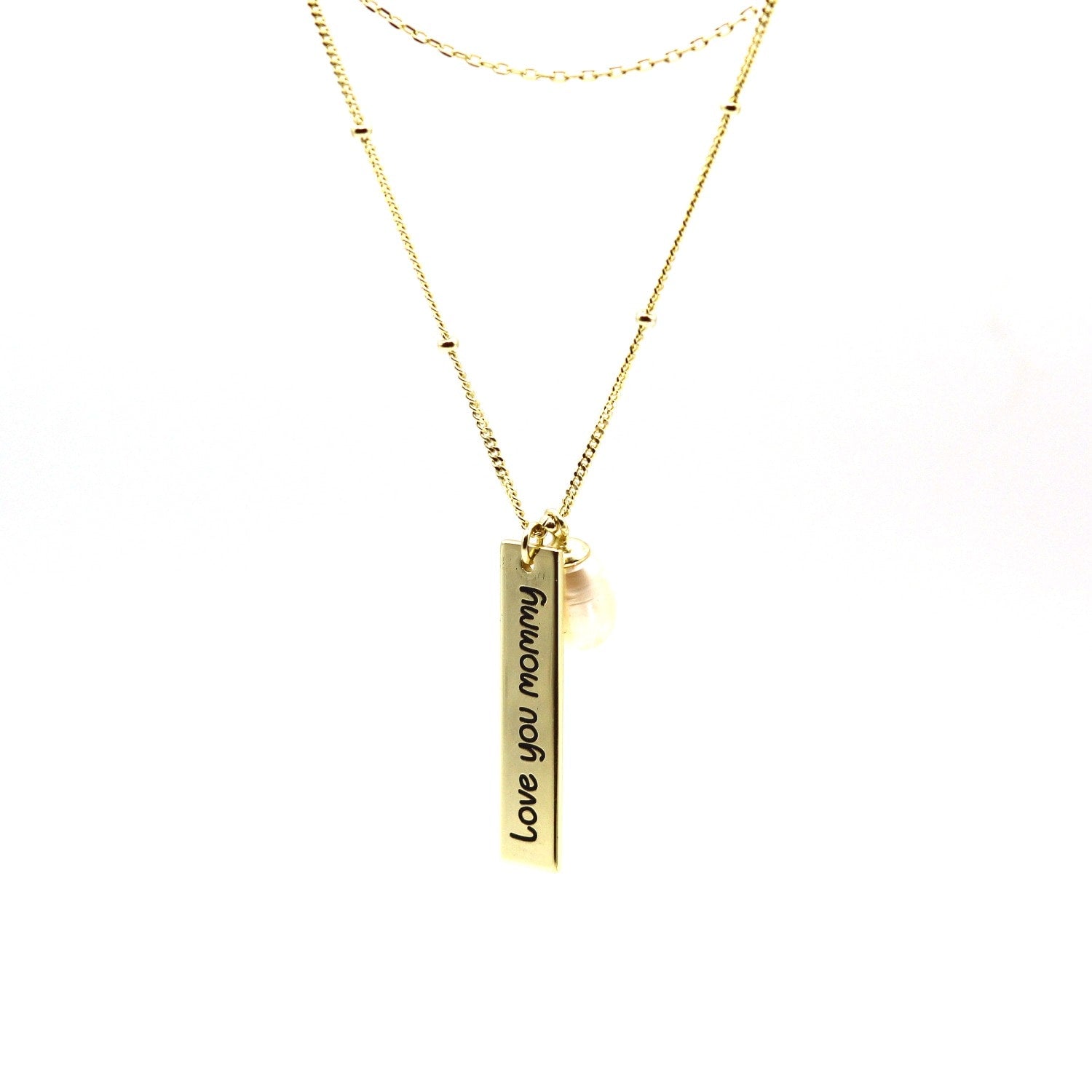 Love You Mommy Pearl Gold Necklace