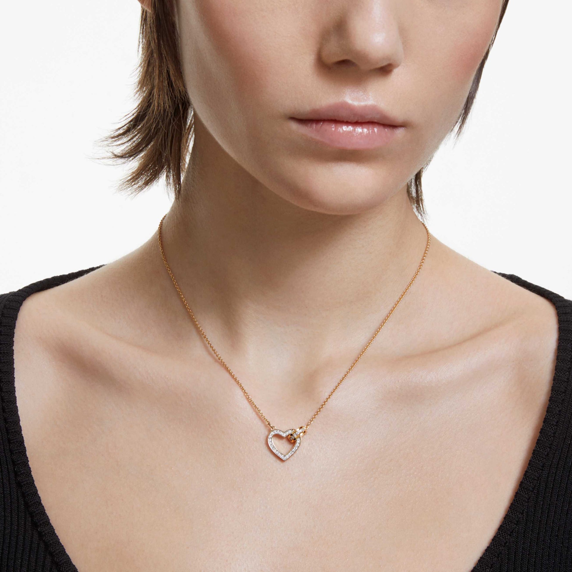 LOVELY NECKLACE HEART WHITE GOLD TONE PLATED