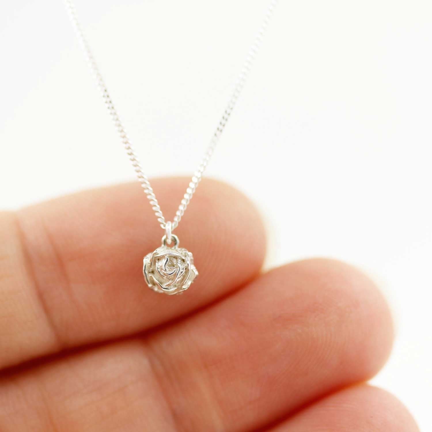 Rose Necklace – Silver